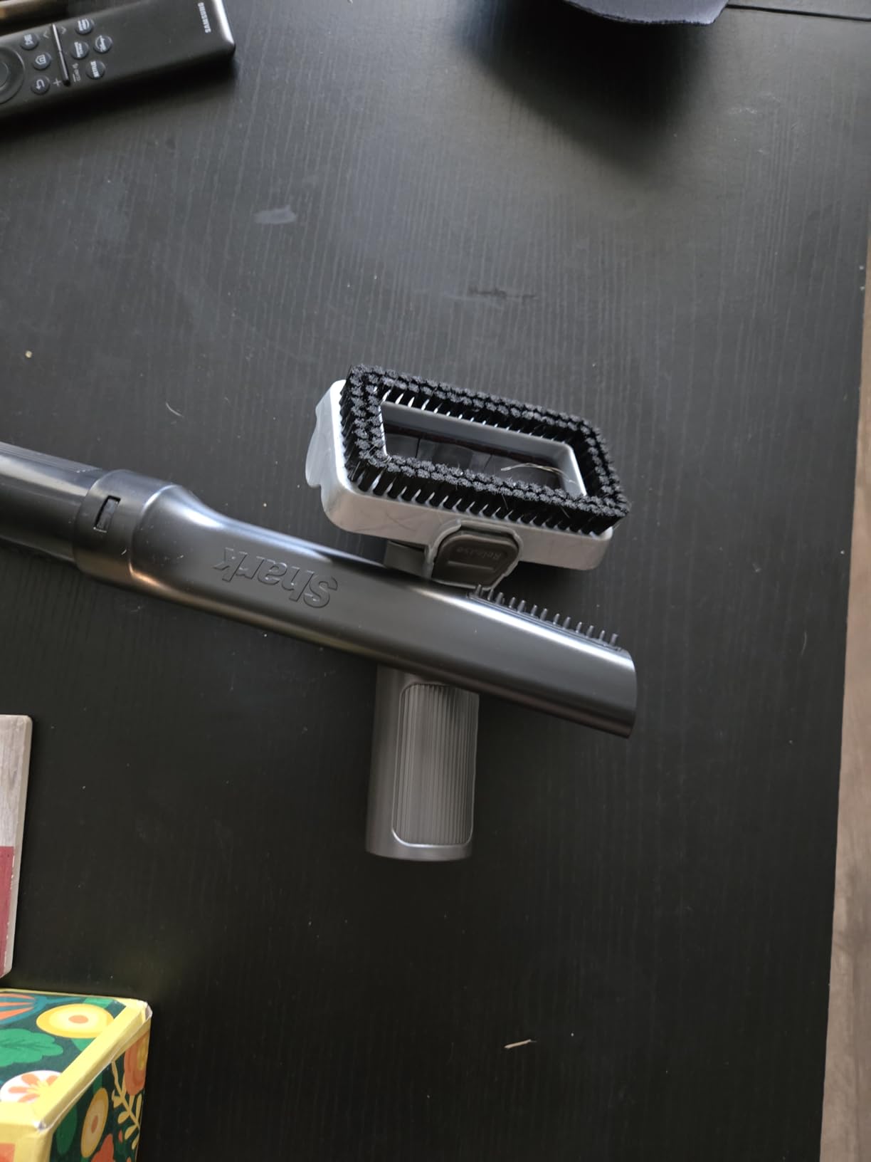 Shark HV322 Rocket Deluxe Pro Corded Stick Vacuum with LED Headlights, XL Dust Cup, Lightweight, Perfect for Pet Hair Pickup, Converts to a Hand Vacuum, with Pet Attachments, Bordeaux/Silver - Customer Photo 1