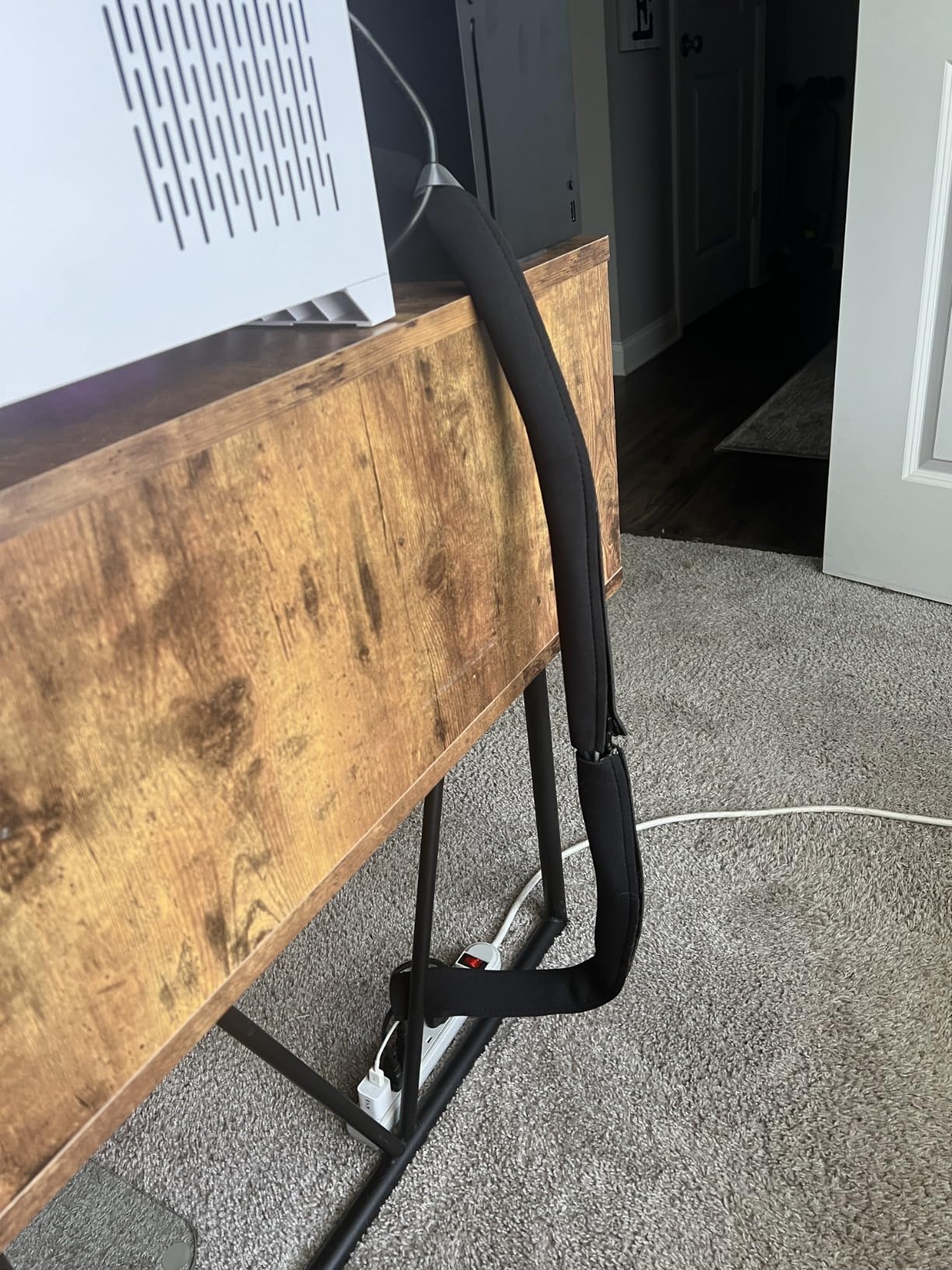 JOTO 4 Pack Cable Management Sleeve, 19-20 Inches Cord Organizer System with Zipper for TV Computer Office Home Entertainment, Flexible Cable Sleeve Wrap Cover Wire Hider System -Black Customer Review JOTO 4 Pack Cable Management Sleeve, 19-20 Inches Cord Organizer System with Zipper for TV Computer Office Home Entertainment, Flexible Cable Sleeve Wrap Cover Wire Hider System -Black - Customer Photo 2