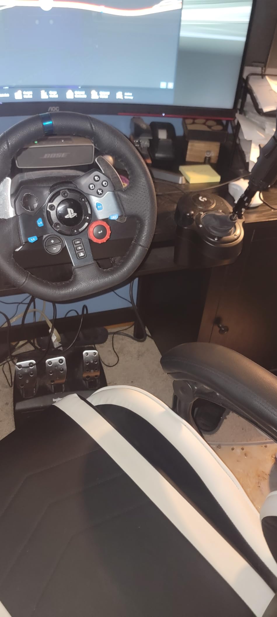 Logitech G920 Driving Force Racing Wheel and Pedals, Force Feedback + Logitech G Driving Force Shifter - Xbox Series X|S, Xbox One and PC, Mac - Black - Customer Photo 1