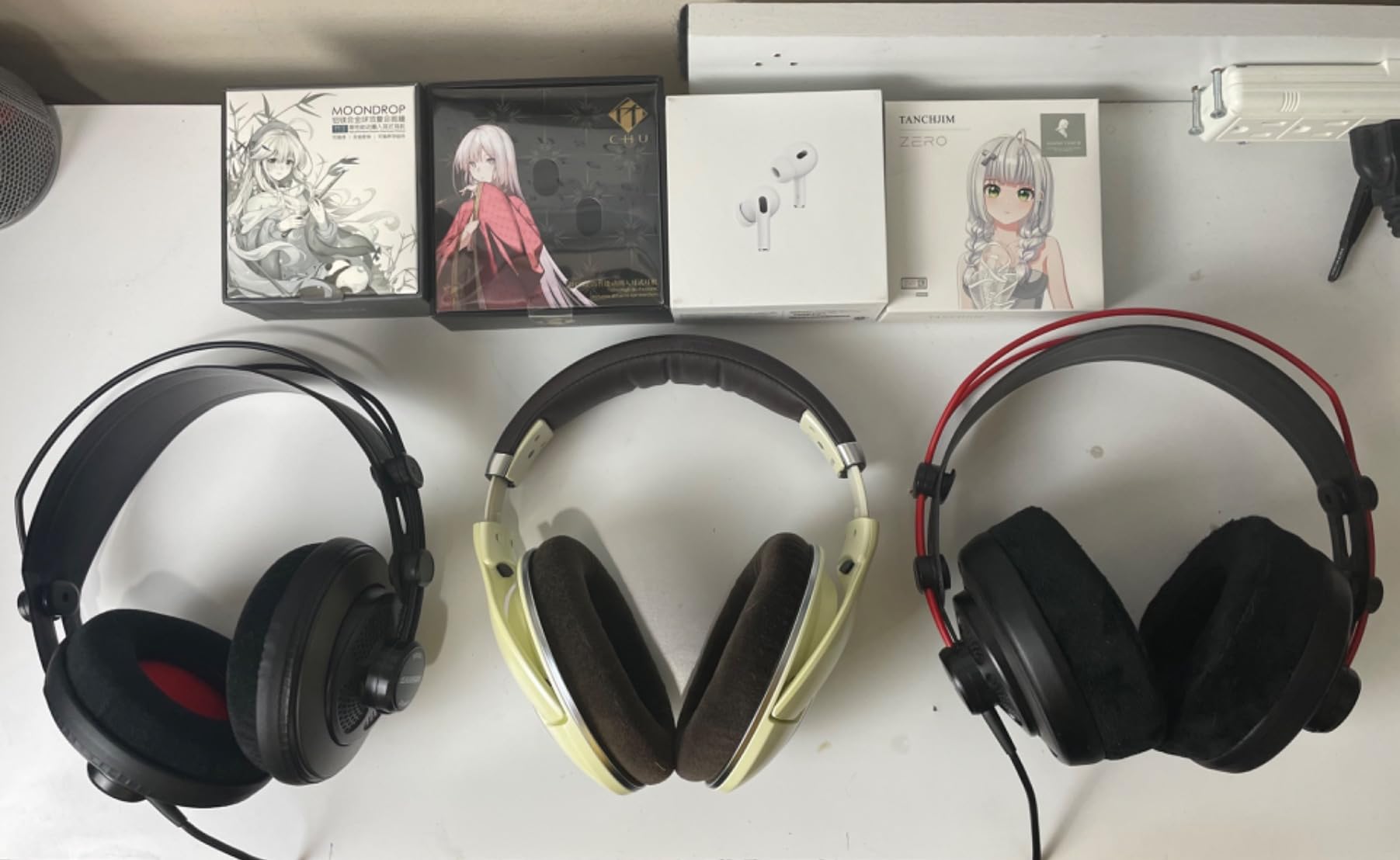 SENNHEISER HD 599 Open Back Headphone, Ivory Customer Review SENNHEISER HD 599 Open Back Headphone, Ivory - Customer Photo 1