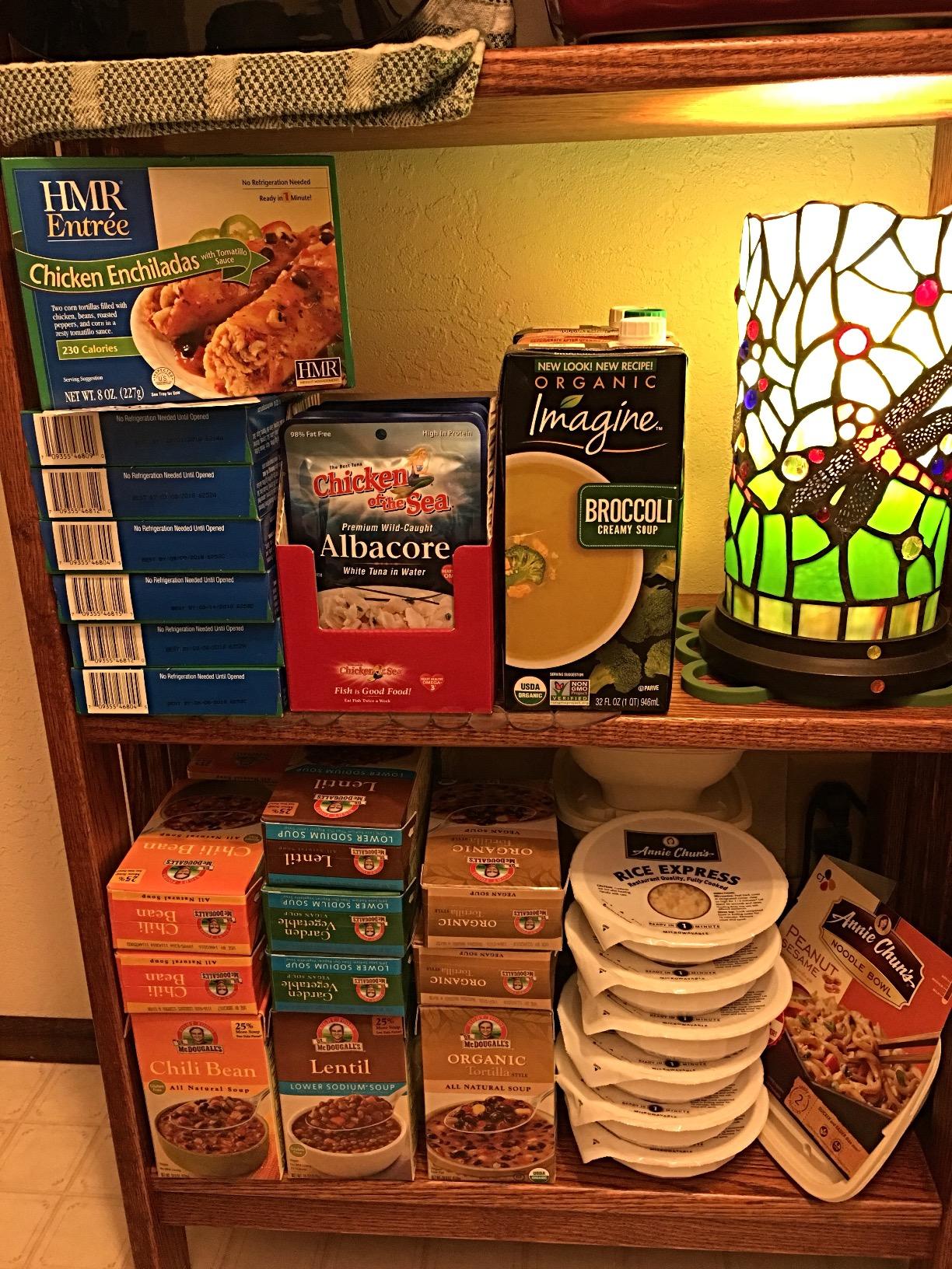 HMR Entrees Meals 5-Pack Variety | Low Calorie Premade Microwave Meals for Weight Loss | Ready to Eat Dinner | Includes Mac & Cheese, Penne Pasta, Turkey Chili, Cheese Basil, Beef Stroganoff - Customer Photo 1