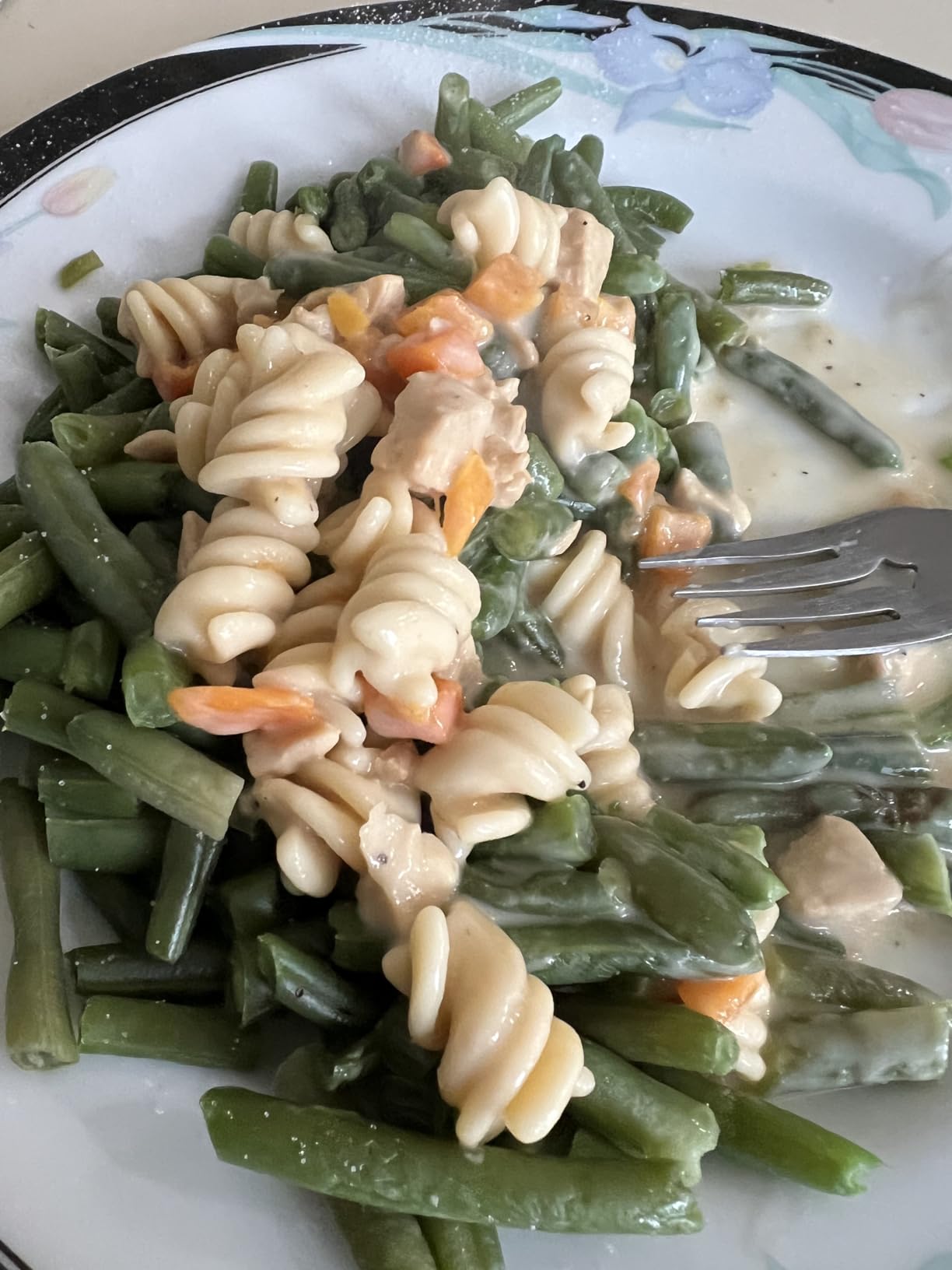 HMR Entrees Meals 5-Pack Variety | Low Calorie Premade Microwave Meals for Weight Loss | Ready to Eat Dinner | Includes Mac & Cheese, Penne Pasta, Turkey Chili, Cheese Basil, Beef Stroganoff - Customer Photo 3