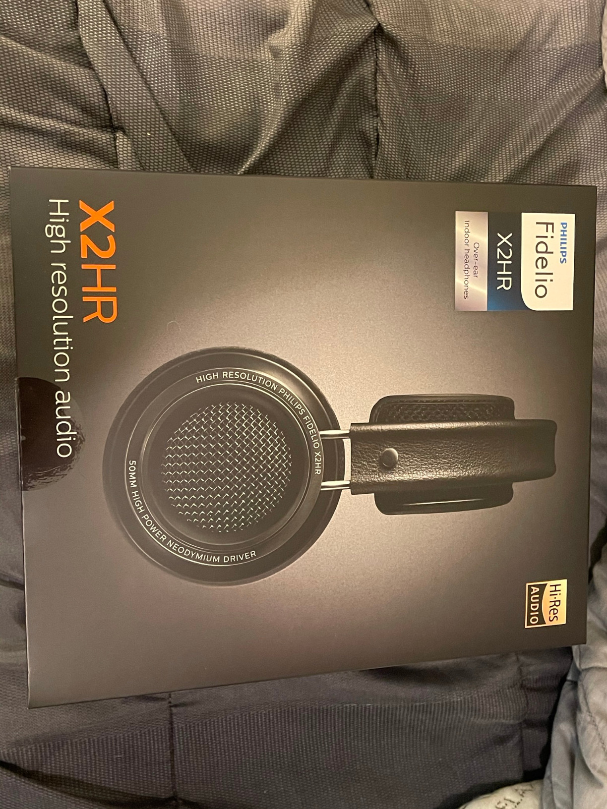 Philips Fidelio X2HR Over The Ear Open Back Wired Headphone 50mm Drivers- Black Professional Studio Monitor Headphones with Detachable Cable customer photo 2