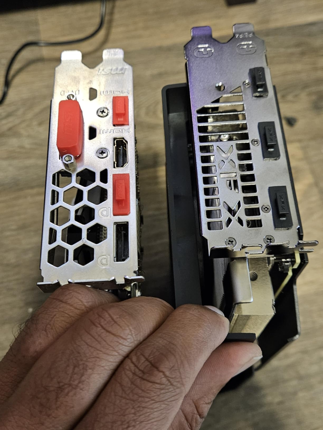 XFX Radeon RX 580 GTS XXX Edition 1386MHz OC+, 8GB GDDR5, VR Ready, Dual BIOS, 3xDP HDMI DVI, AMD Graphics Card (RX-580P8DFD6) - Customer Photo 1