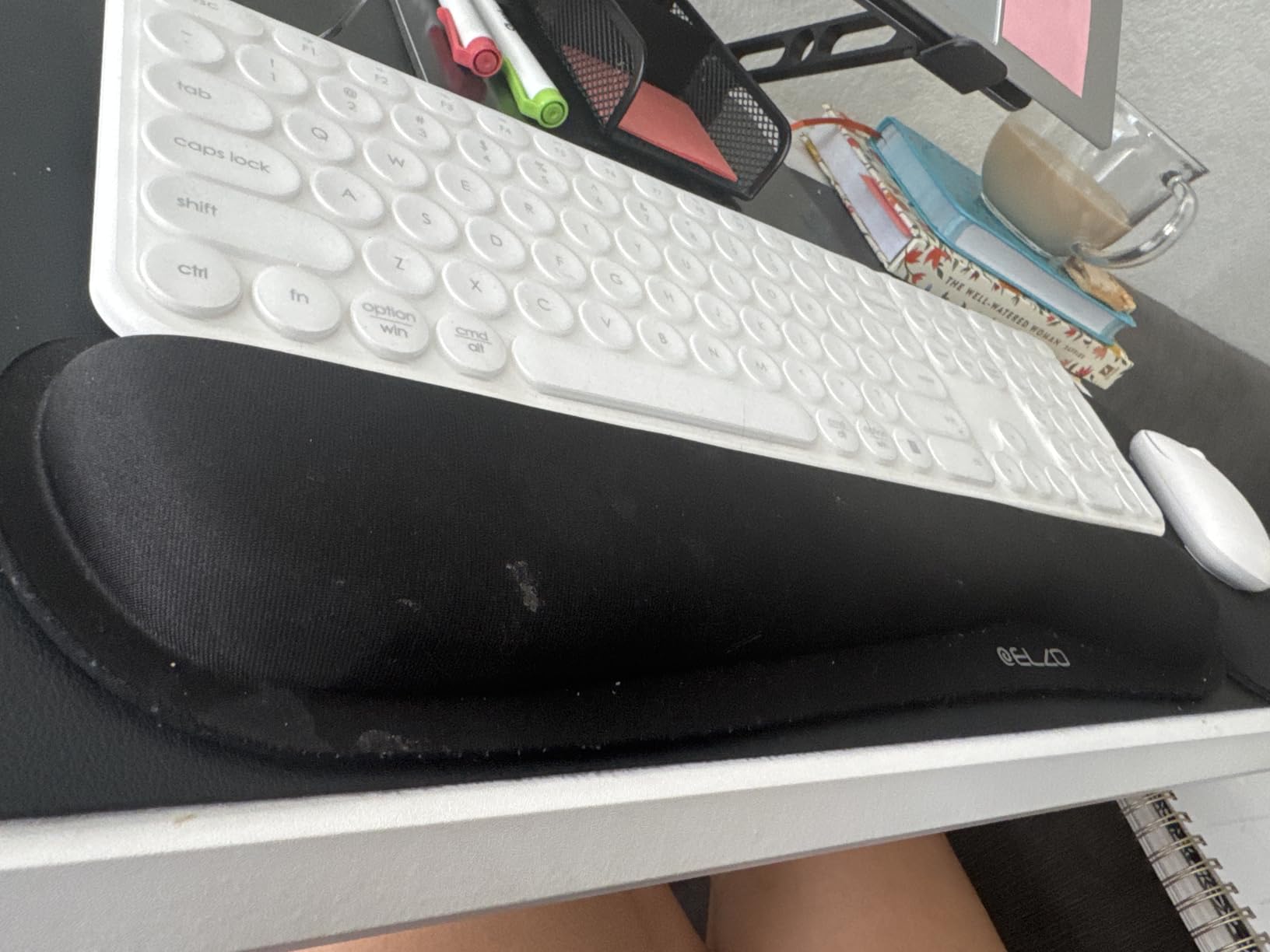 ELZO Keyboard Wrist Rest Pad Support with 65D High-Density Thicken Memory Foam Padding, Ergonomic Design Computer Rest Pad Desk Wrist Mat, Non-Slip Rubber Base Office Laptop Customer Review ELZO Keyboard Wrist Rest Pad Support with 65D High-Density Thicken Memory Foam Padding, Ergonomic Design Computer Rest Pad Desk Wrist Mat, Non-Slip Rubber Base Office Laptop - Customer Photo 1