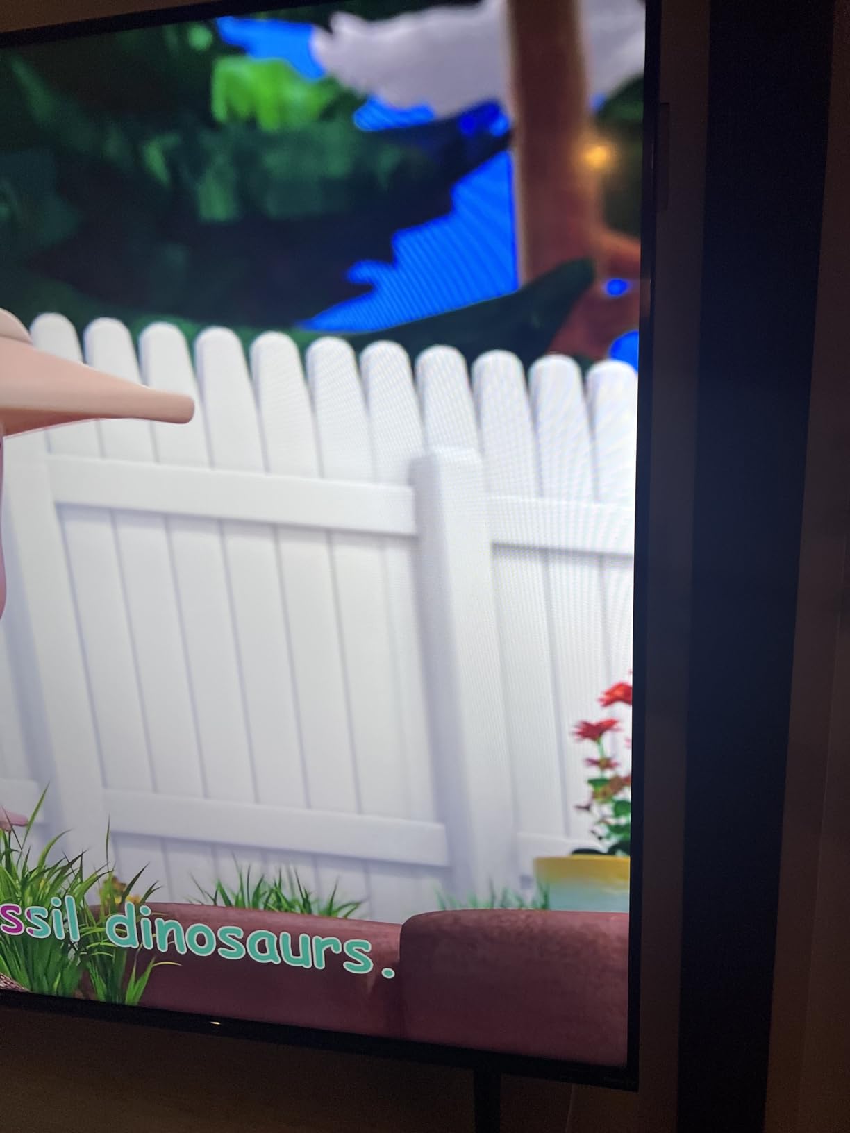 Screen Cleaner Spray and 2 Microfiber Cloths - 2oz Bottle by Screen Mom-Screen Cleaner Spray and Wipe for TV, Computer, Phone, iPad, Car Screen Cleaning Kit Electronic Cleaner Spray - Customer Photo 1