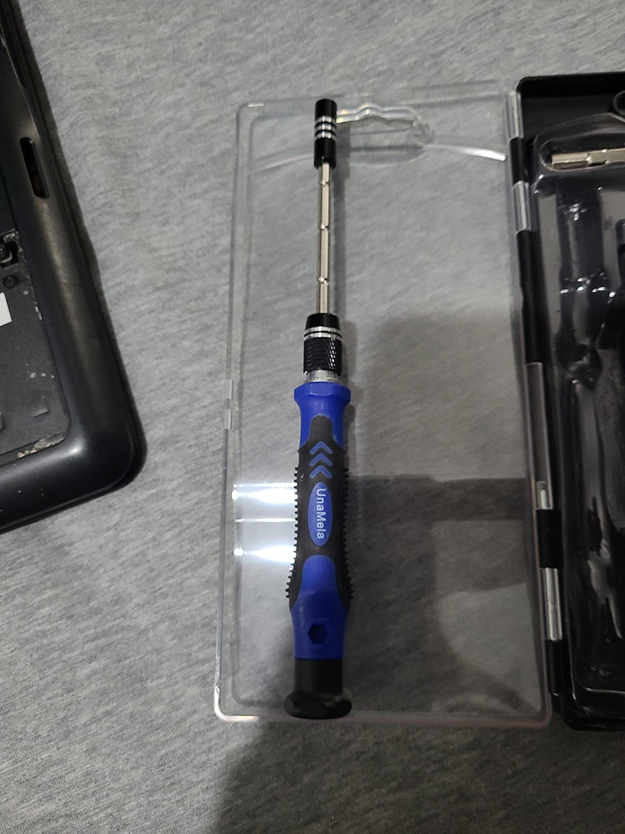 80 IN 1 Professional Computer Repair Tool Kit, Precision Screwdriver Set with 56 Bits, Magnetic Screwdriver Set for Laptop, PC, MacBook, Tablet, iPhone, PS4, Electronics, Gamer Tech Gifts for Men - Customer Photo 2