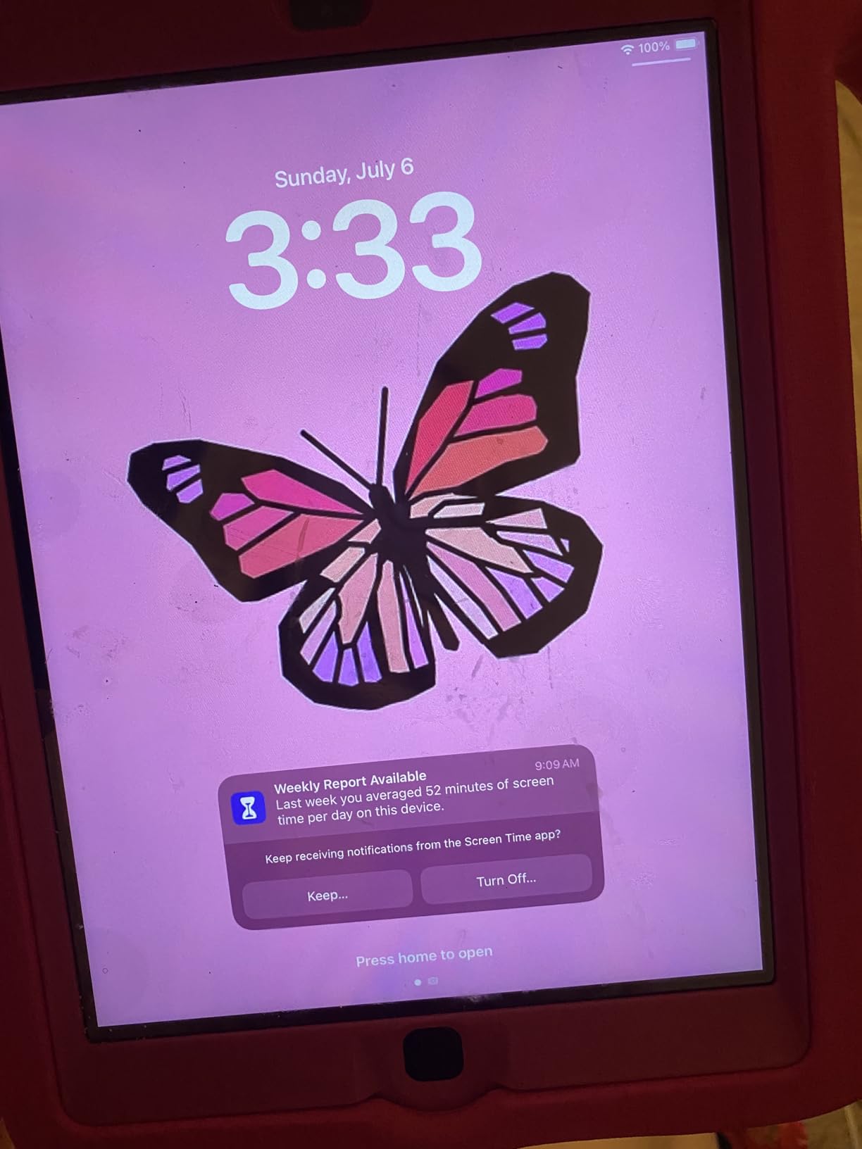 Apple iPad 9.7inch with WiFi 32GB- Space Gray (2017 Model) (Renewed) - Customer Photo 3