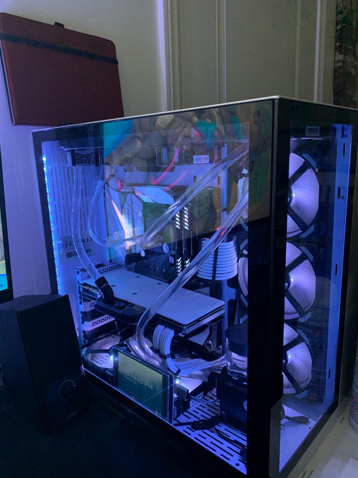 Intel Core i7-8700K Desktop Processor 6 Cores up to 4.7GHz Turbo Unlocked LGA1151 300 Series 95W Customer Review Intel Core i7-8700K Desktop Processor 6 Cores up to 4.7GHz Turbo Unlocked LGA1151 300 Series 95W - Customer Photo 3