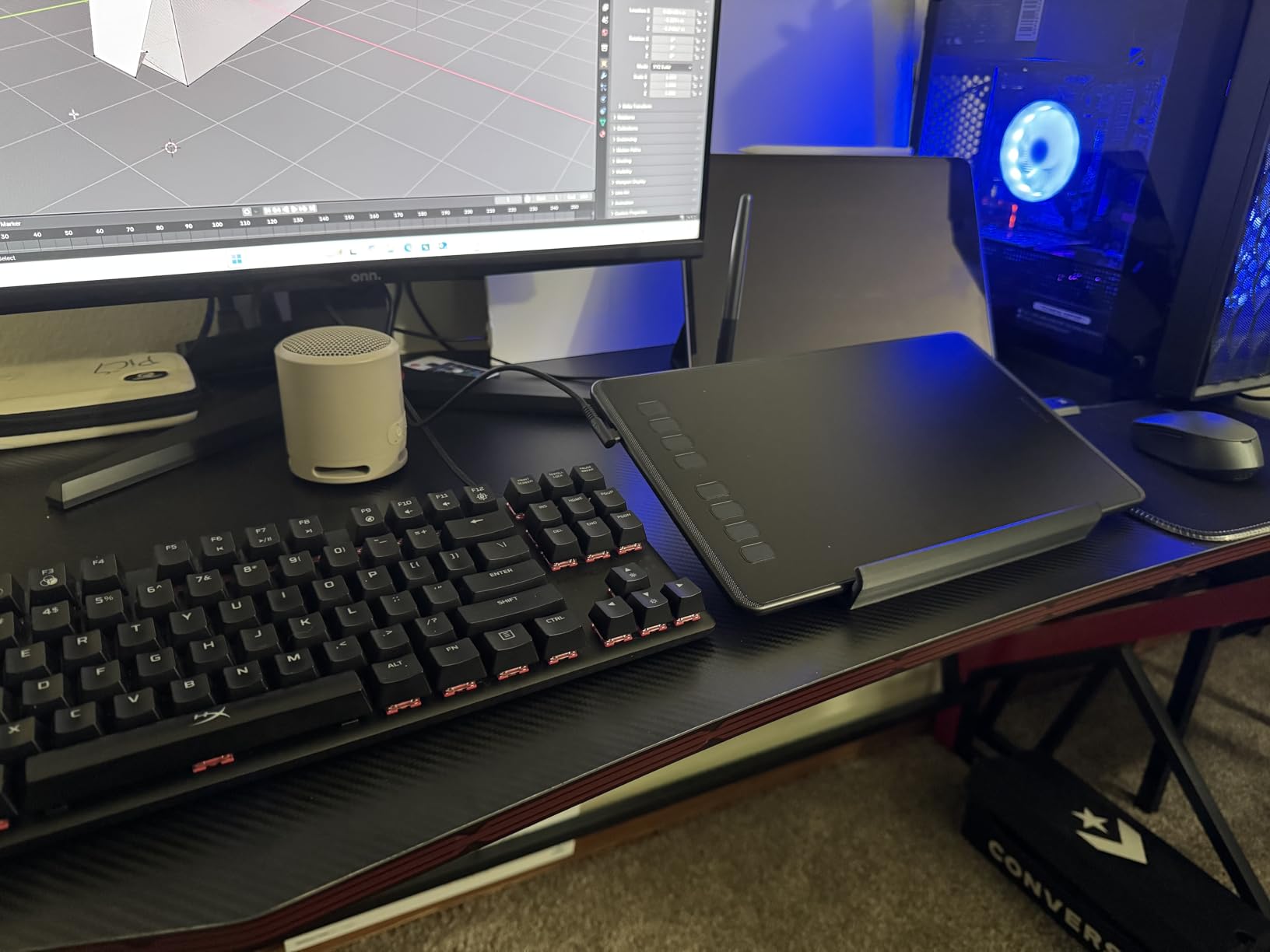 HUION Inspiroy H640P Drawing Tablet, 6x4 inch Digital Art with Battery-Free Stylus, 8192 Pen Pressure, 6 Hot Keys, Graphics Tablet for Drawing, Writing, Design, Teaching, Work with Mac, PC & Mobile - Customer Photo 1