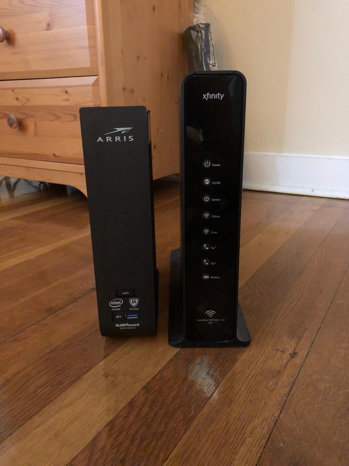 ARRIS (SBG7400AC2) - Modem Router Combo - Fast DOCSIS 3.0 & AC2350 WiFi, for Comcast Xfinity, Cox, check with ISP for compatibility [Not for Spectrum], Four 1 Gbps Ports, 800 Mbps Max Internet Speed - Customer Photo 3