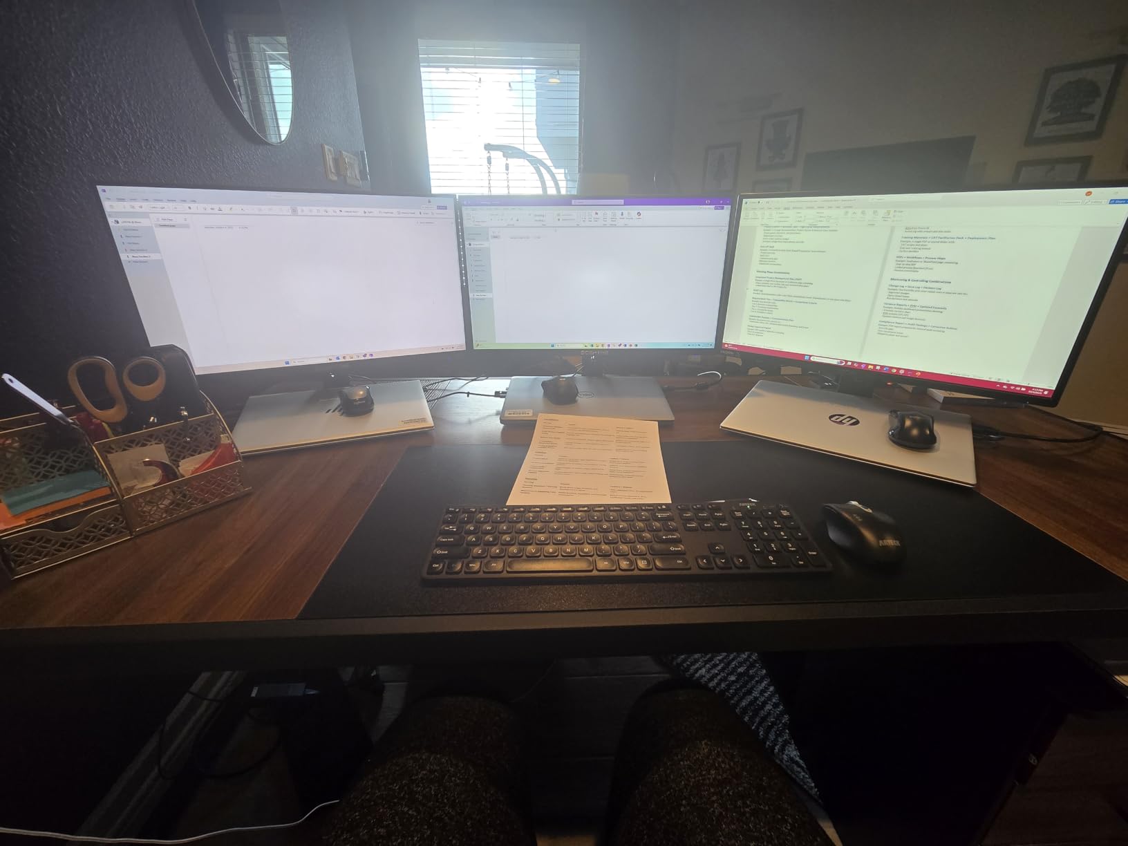 Sceptre 24-inch Prime Monitor Thin 1080p LED Monitor 99% sRGB 2x HDMI VGA Build-in Speakers, Machine Black (E248W-19203R 2025 Series) - Customer Photo 2