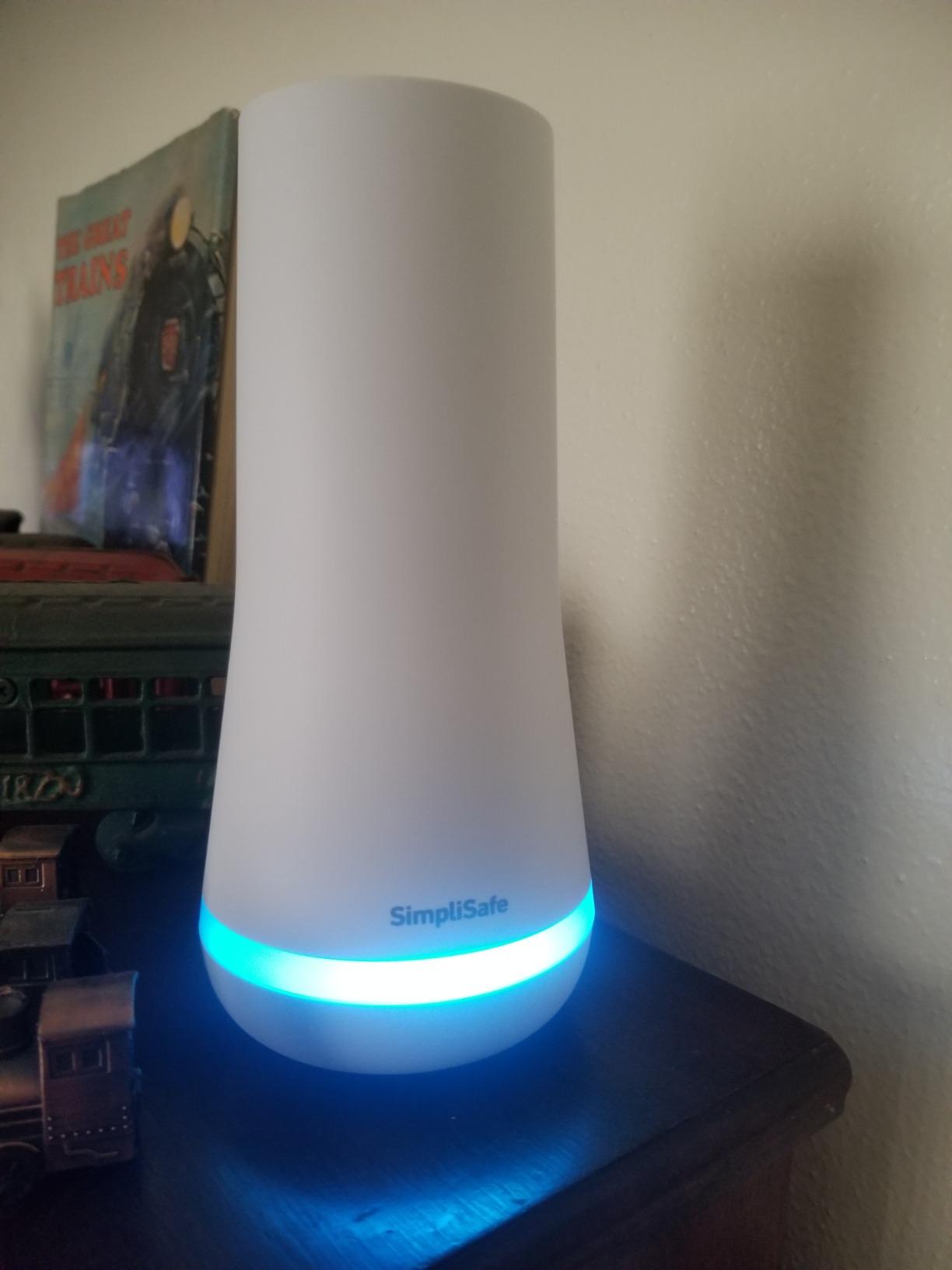 SimpliSafe 8 Piece Wireless Home Security System - Optional 24/7 Professional Monitoring - No Contract - Compatible with Alexa and Google Assistant , White - Customer Photo 3