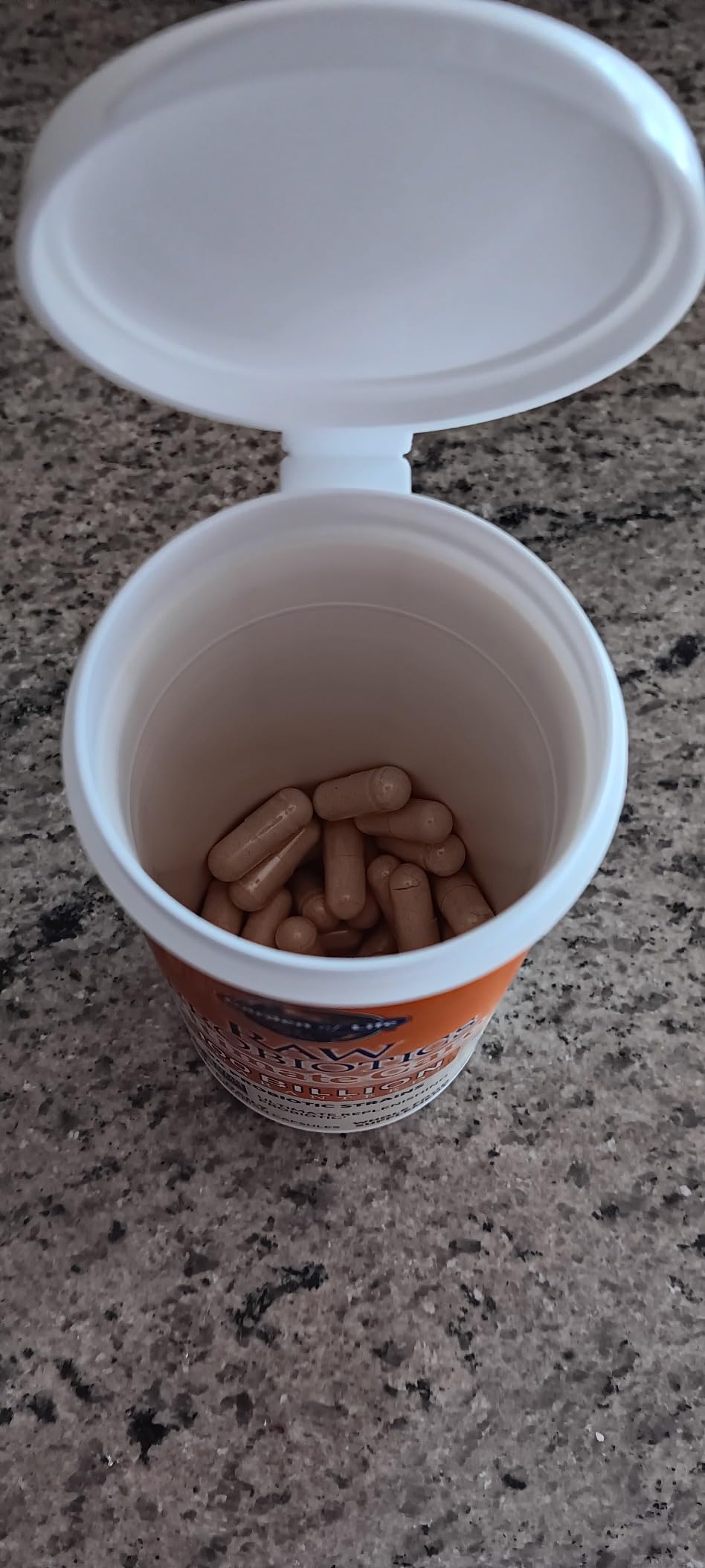 Garden of Life Raw Probiotics for Women and Men with Digestive Enzymes, 100 Billion CFU, Clinically Studied Strains, Shelf Stable, 30 Capsules Customer Review Garden of Life Raw Probiotics for Women and Men with Digestive Enzymes, 100 Billion CFU, Clinically Studied Strains, Shelf Stable, 30 Capsules - Customer Photo 2