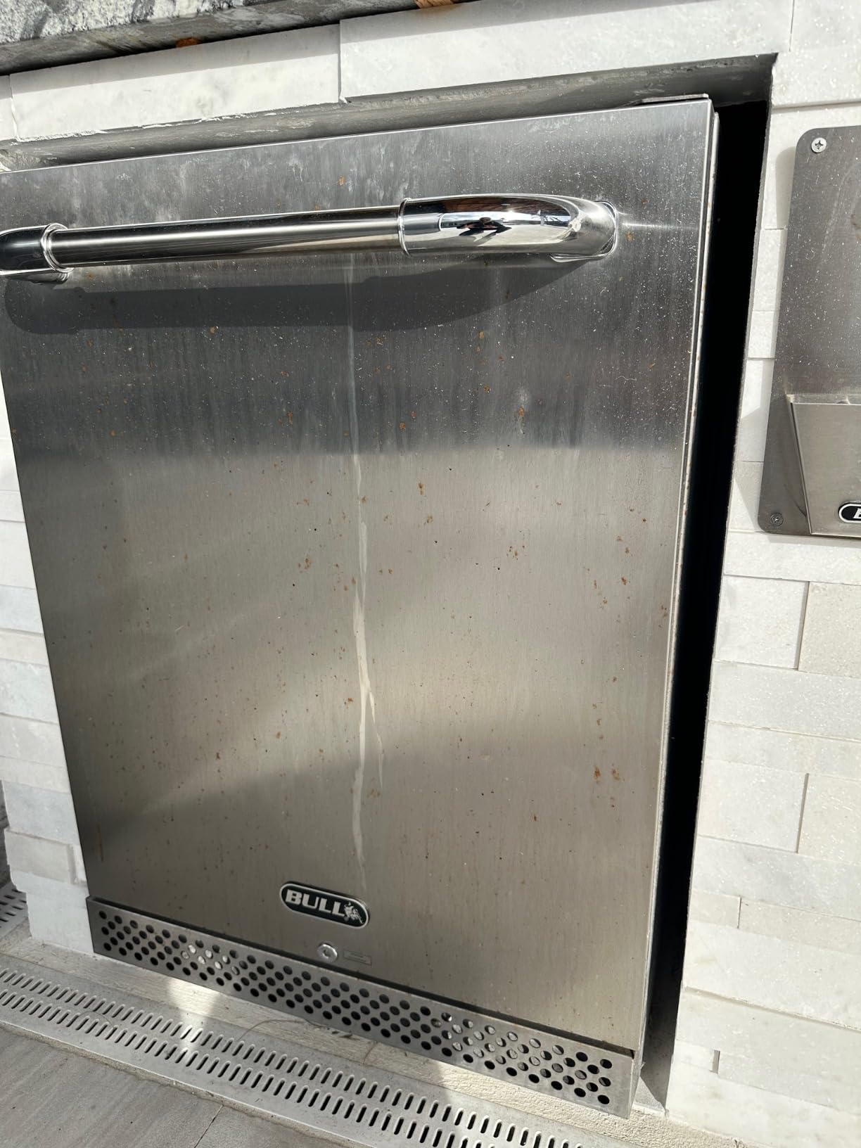 Bull Outdoor Products 13700 Series II Outdoor Refrigerator, Stainless Steel - Customer Photo 2