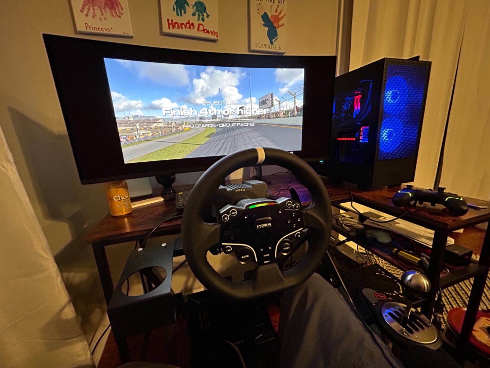 MOZA R5 All-in-One PC Gaming Racing Simulator: 5.5Nm Direct Drive Wheel Base, 11-inch Racing Wheel, Anti-Slip Pedals and a Desk Clamp, Cloud-based App Control - Customer Photo 1