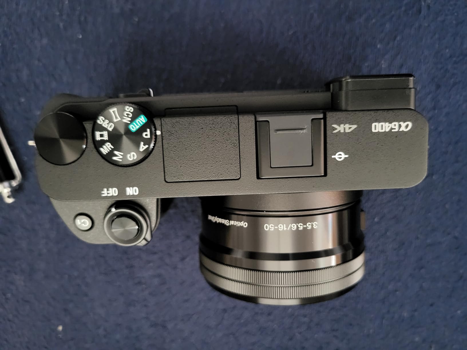 Sony Alpha a6400 Mirrorless Camera: Compact APS-C Interchangeable Lens Digital Camera with Real-Time Eye Auto Focus, 4K Video, Flip Screen & 16-50mm Lens - E Mount Compatible - ILCE-6400L/B, Black - Customer Photo 4