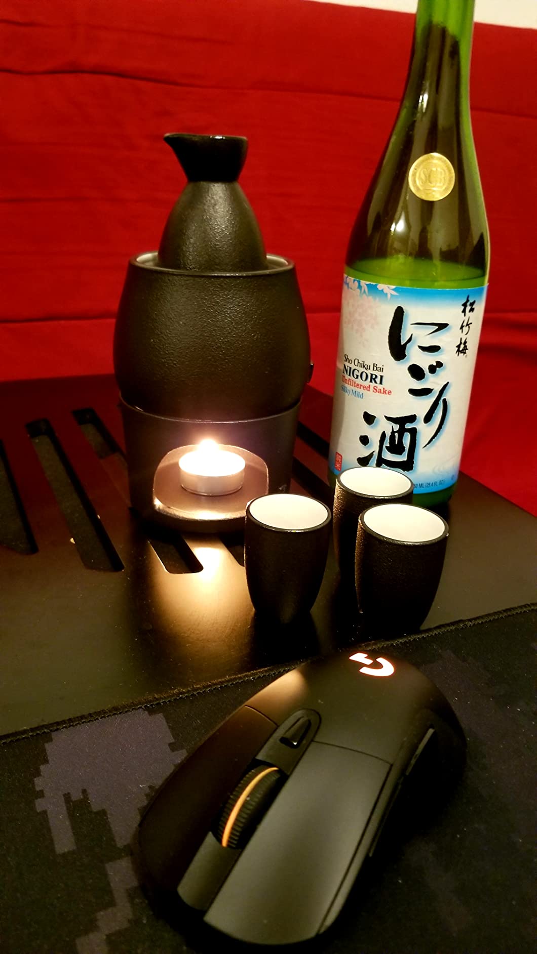 Logitech G703 Lightspeed Wireless Gaming Mouse W/Hero 25K Sensor, PowerPlay Compatible, Lightsync RGB, Lightweight 95G+10G Optional, 100-25, 600 DPI, Rubber Side Grips - Black - Customer Photo 2