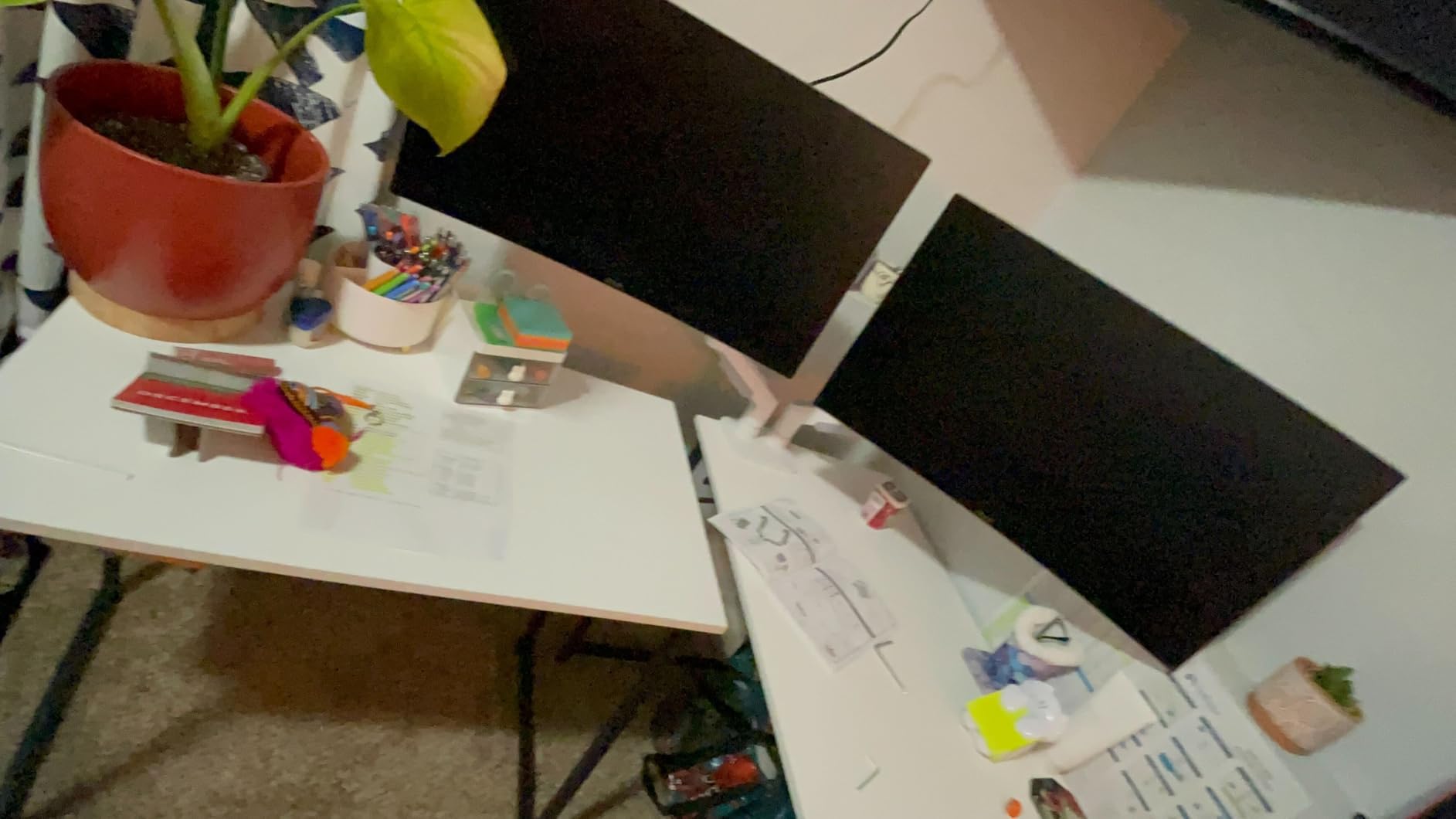 HUANUO Dual Monitor Stand - Full Adjustable Monitor Desk Mount Swivel Vesa Bracket with C Clamp, Grommet Mounting Base for 13 to 32 Inch Computer Screens - Each Arm Holds 4.4 to 19.8lbs Customer Review HUANUO Dual Monitor Stand - Full Adjustable Monitor Desk Mount Swivel Vesa Bracket with C Clamp, Grommet Mounting Base for 13 to 32 Inch Computer Screens - Each Arm Holds 4.4 to 19.8lbs - Customer Photo 2