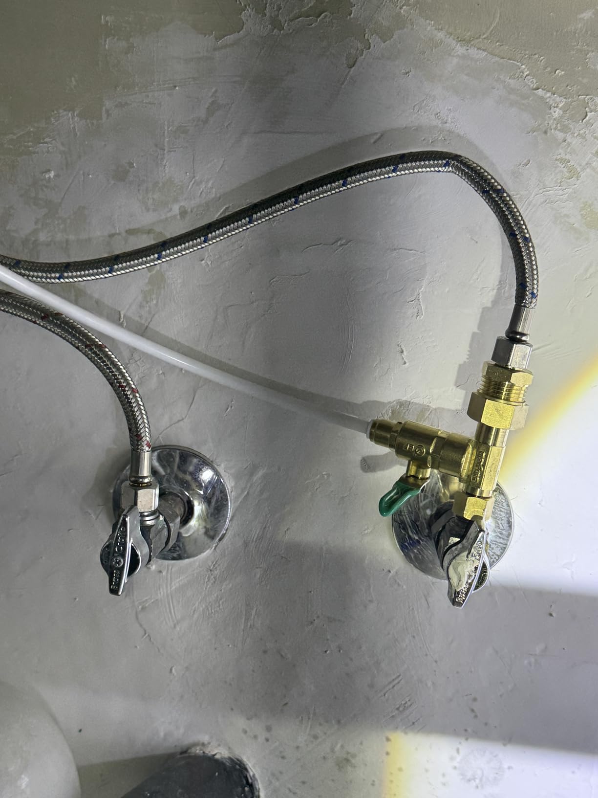 AQUA CREST 5 Years Capacity -Inline Water Filter for Refrigerator with 1/4-Inch Direct Connect Fittings, Idea for Ice Maker, RV, Refrigerator, RO System, In Line Water Line Filter, Reduces PFAS/PFOA Customer Review AQUA CREST 5 Years Capacity -Inline Water Filter for Refrigerator with 1/4-Inch Direct Connect Fittings, Idea for Ice Maker, RV, Refrigerator, RO System, In Line Water Line Filter, Reduces PFAS/PFOA - Customer Photo 1