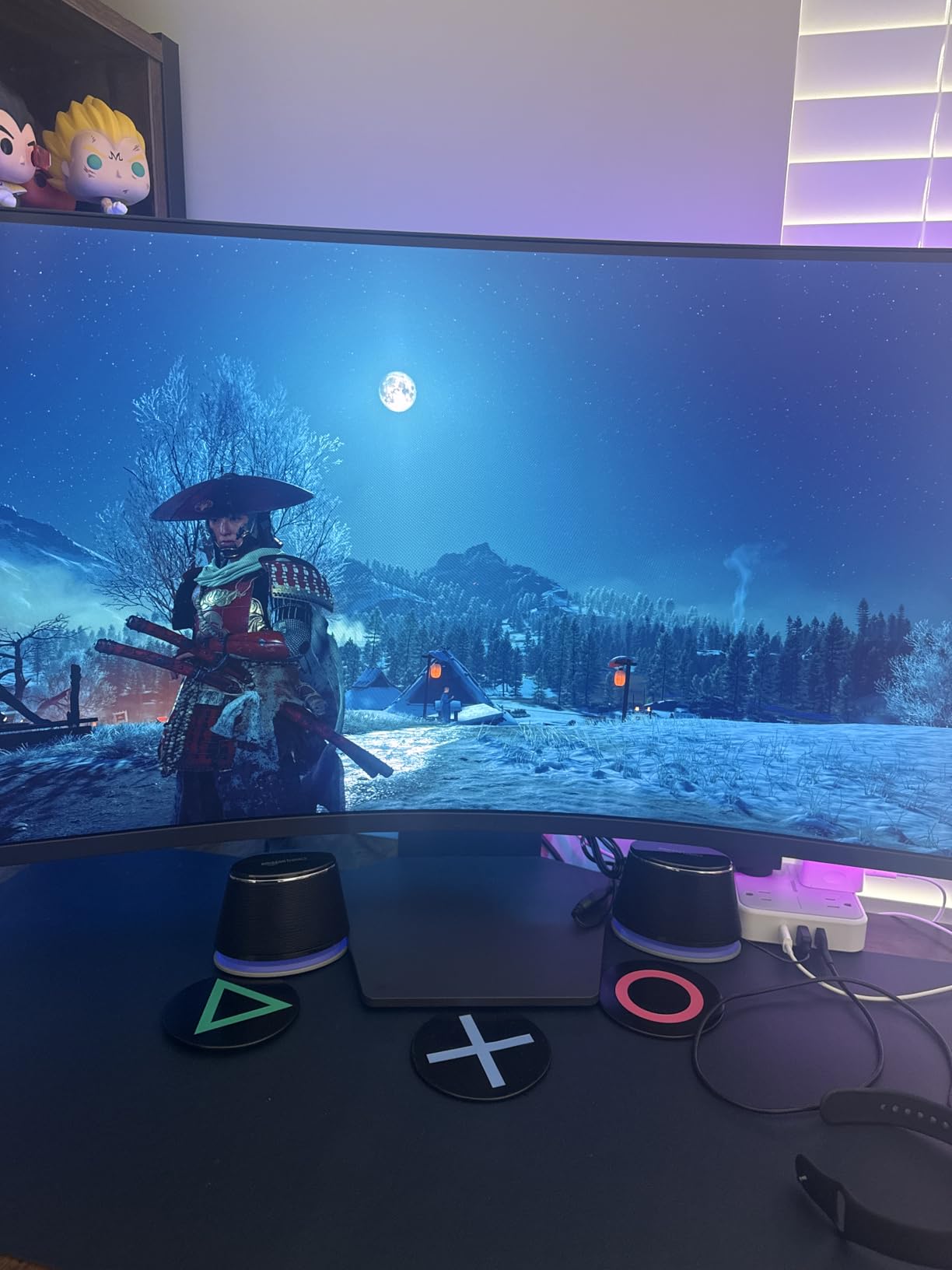 LG UltraGear QHD 27-Inch Gaming Monitor 27GL83A-B - IPS 1ms (GtG), with HDR 10 Compatibility, NVIDIA G-SYNC, and AMD FreeSync, 144Hz, Black - Customer Photo 2