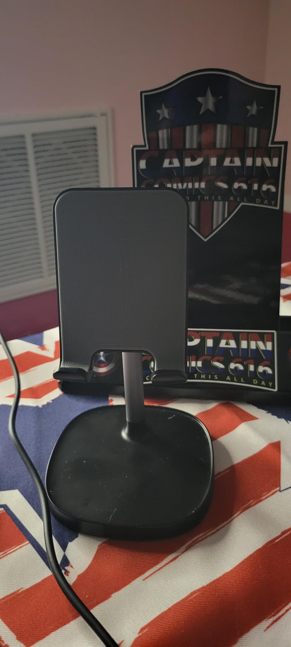 LISEN Cell Phone Stand Adjust for iPhone Phone Holder for Desk, Office Desk Accessories PC Gaming Gifts for Her Essentials Kitchen Gadgets Fit Telephone OtterBox Case Switch iPad Air Tablet 4-10 in - Customer Photo 1