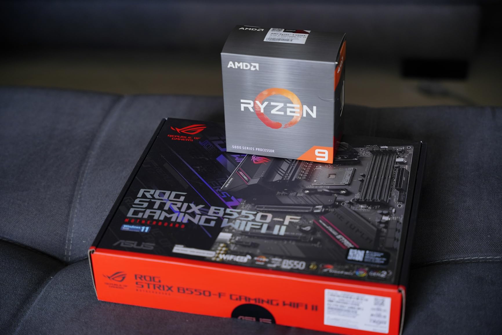 AMD Ryzen 9 5950X 16-core, 32-thread unlocked desktop processor - Customer Photo 4