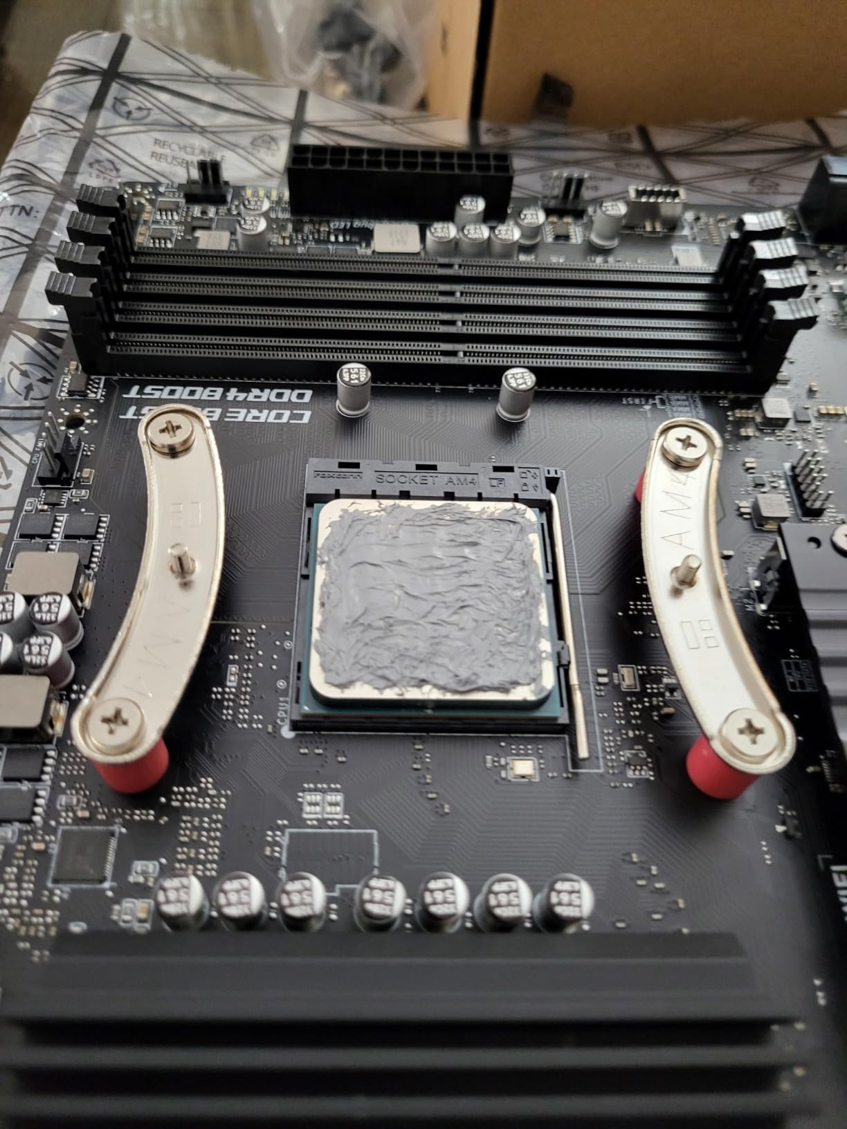 AMD Ryzen 5 5600X 6-core, 12-thread unlocked desktop processor with Wraith Stealth cooler Customer Review AMD Ryzen 5 5600X 6-core, 12-thread unlocked desktop processor with Wraith Stealth cooler - Customer Photo 1