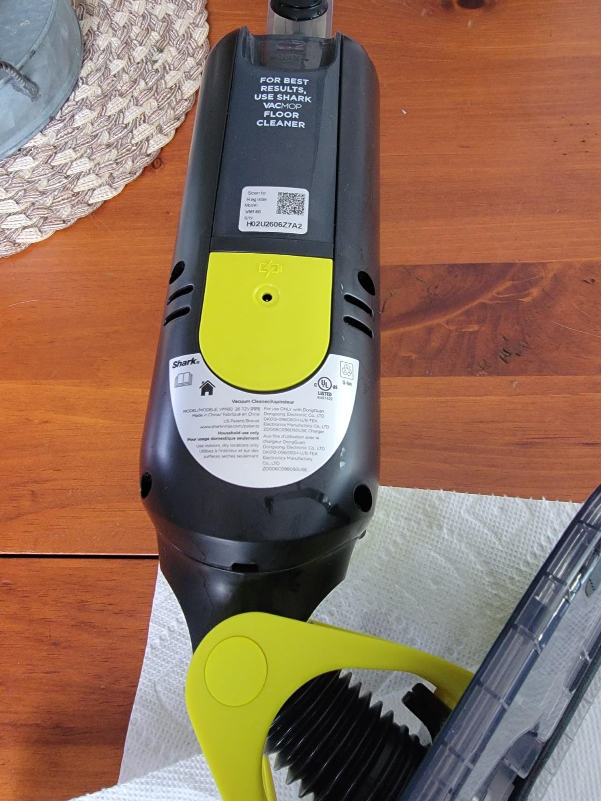 Shark VACMOP Cordless Hard Floor Cleaner, Vacuum and Spray Mop, Powerful Suction, Lightweight, LED Headlights, Includes 4 Disposable Pads, 12oz Multi-surface Cleaning Solution, Gray, VM252 - Customer Photo 3