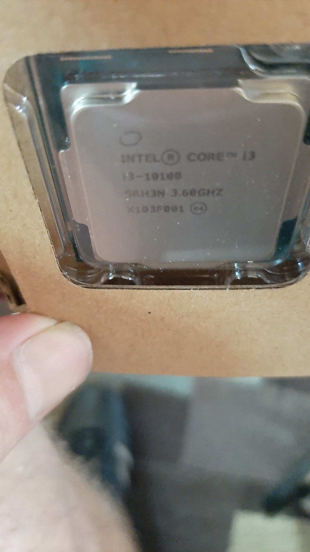 Intel Core i3-10100 Desktop Processor 4 Cores up to 4.3 GHz LGA1200 - Customer Photo 2