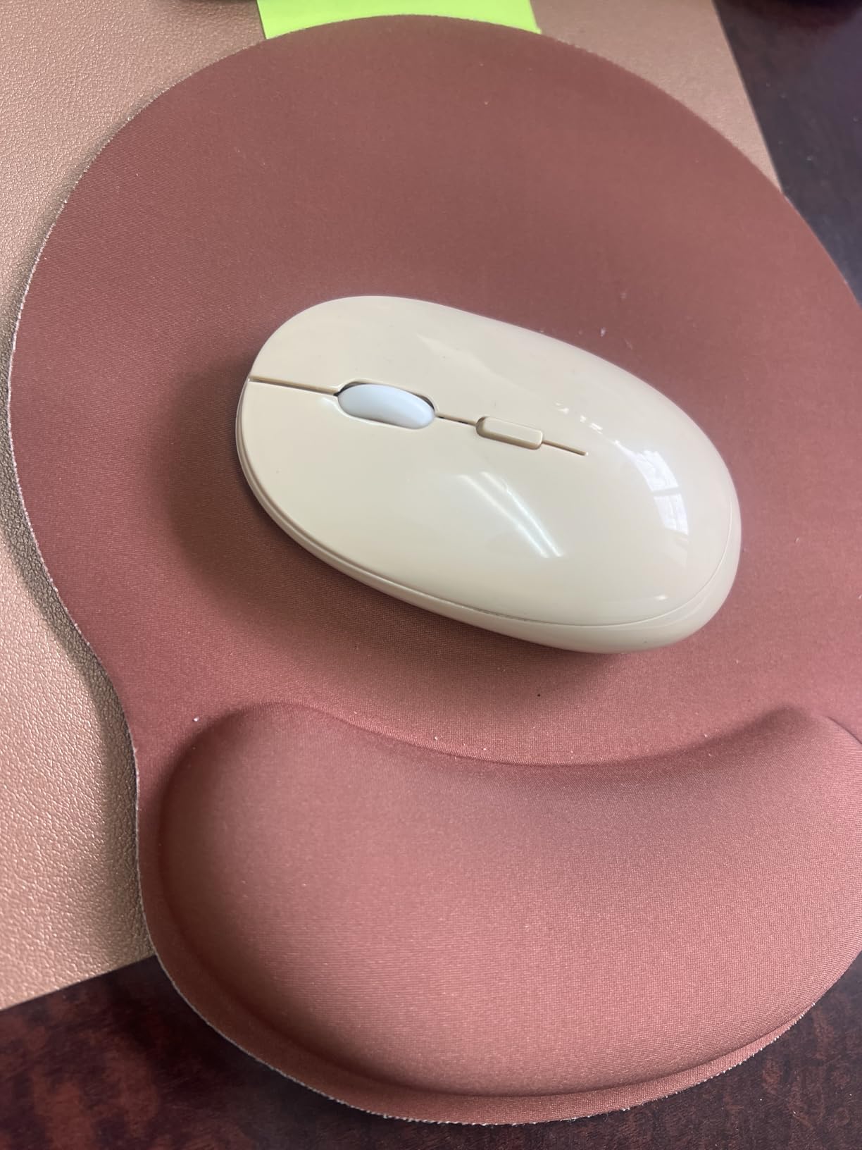 KTRIO Ergonomic Keyboard Wrist Rest, Memory Foam Wrist Rest for Computer Keyboard, Mouse Pad Set for Easy Typing & Pain Relief for Office & Home, Black Customer Review KTRIO Ergonomic Keyboard Wrist Rest, Memory Foam Wrist Rest for Computer Keyboard, Mouse Pad Set for Easy Typing & Pain Relief for Office & Home, Black - Customer Photo 3