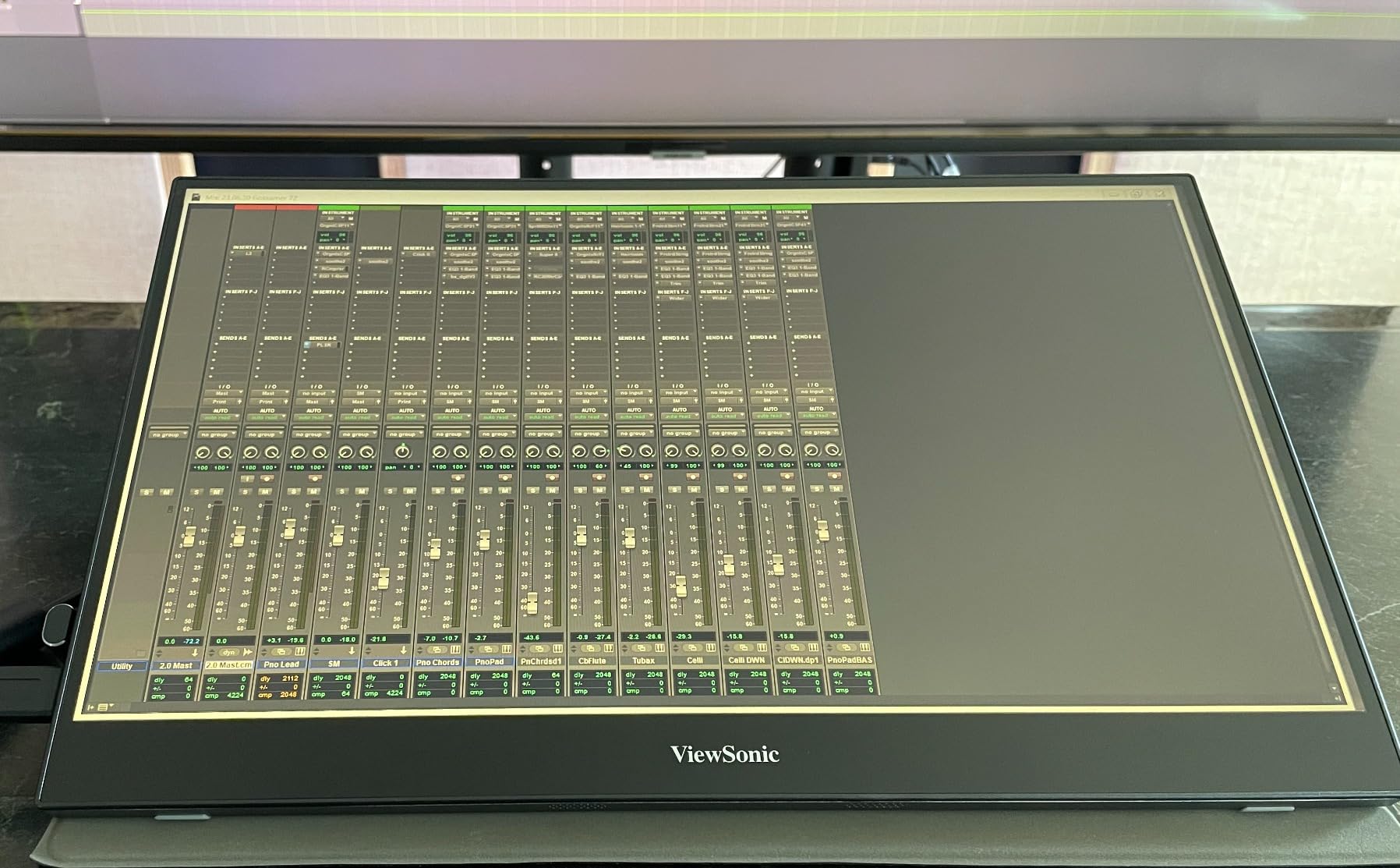 ViewSonic TD1655 15.6 Inch 1080p Portable Monitor with IPS Touchscreen, 2 Way Powered 60W USB C, Eye Care, Dual Speakers, Built-in Stand with Magnetic Cover - Customer Photo 2