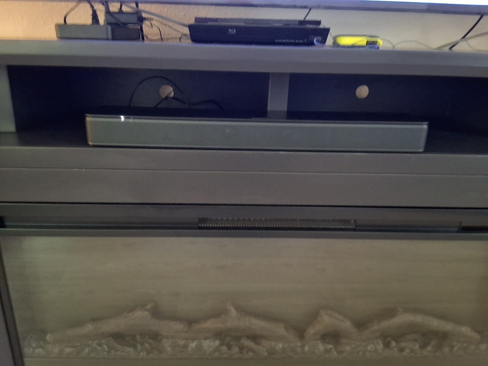 Bose TV Speaker - Soundbar for TV with Bluetooth and HDMI-ARC Connectivity, All-in-One Compact Soundbar, Includes Remote Control, Black - Customer Photo 2