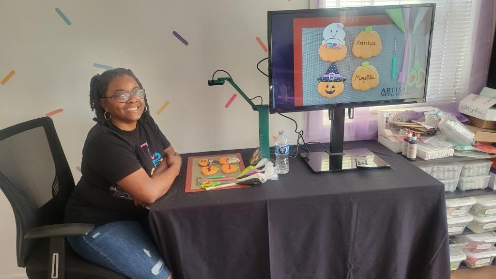 IPEVO VZ-R HDMI/USB Dual Mode 8MP Visual Communication Tool for Real-time Projection, Remote Work, Distance Learning, Web conferencing, Video Recording, Live Demos — Works with and Without a Computer Customer Review IPEVO VZ-R HDMI/USB Dual Mode 8MP Visual Communication Tool for Real-time Projection, Remote Work, Distance Learning, Web conferencing, Video Recording, Live Demos — Works with and Without a Computer - Customer Photo 1