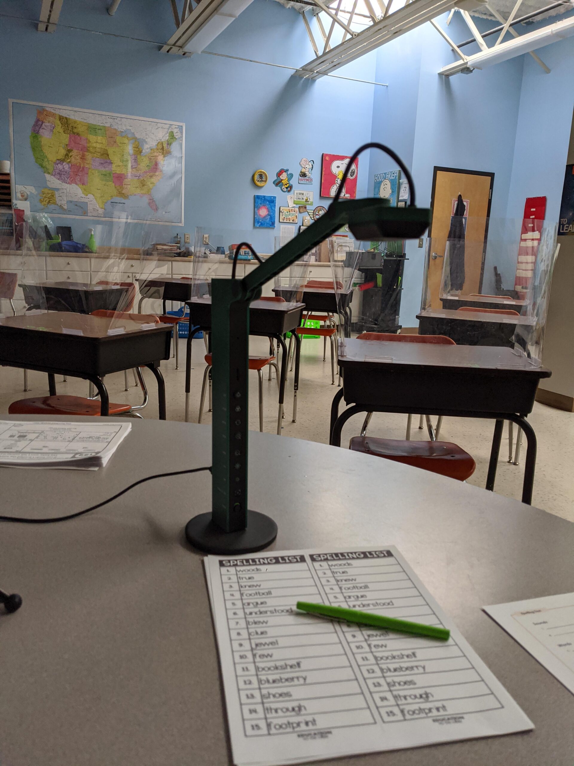 IPEVO VZ-R HDMI/USB Dual Mode 8MP Visual Communication Tool for Real-time Projection, Remote Work, Distance Learning, Web conferencing, Video Recording, Live Demos — Works with and Without a Computer Customer Review IPEVO VZ-R HDMI/USB Dual Mode 8MP Visual Communication Tool for Real-time Projection, Remote Work, Distance Learning, Web conferencing, Video Recording, Live Demos — Works with and Without a Computer - Customer Photo 2