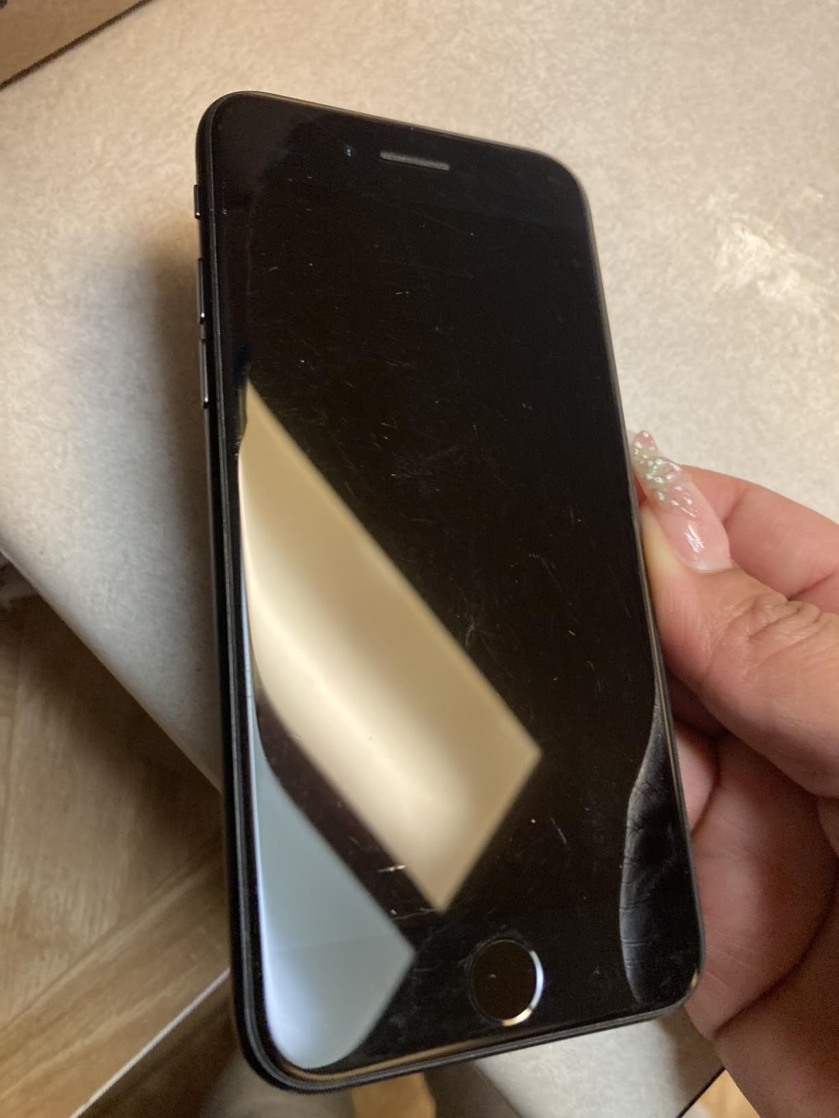 Apple iPhone SE 2nd Generation, US Version, 64GB, Black - Unlocked (Renewed) - Customer Photo 2