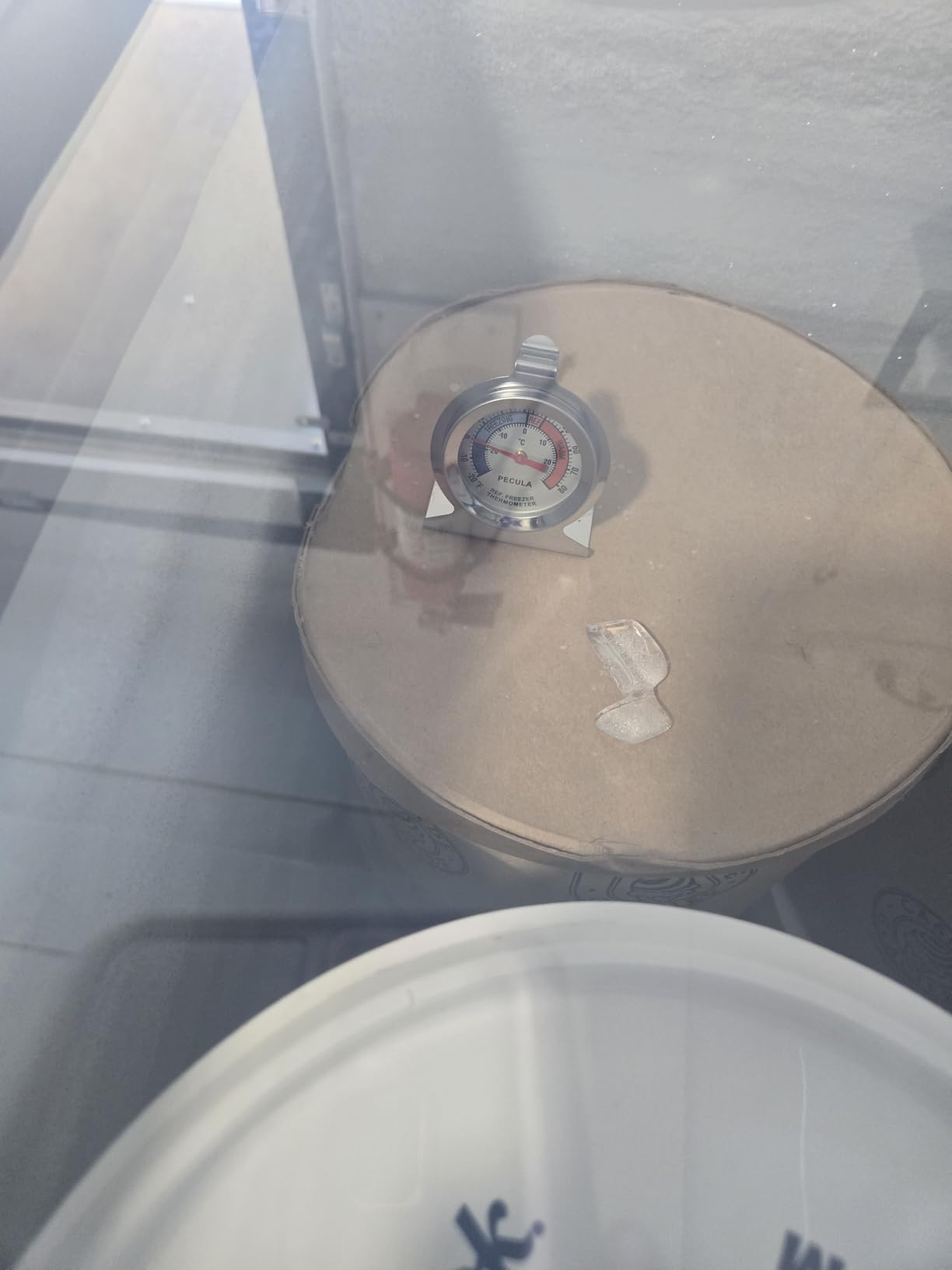 2 Pack Refrigerator Thermometer, 30-30°C/20-80°F, Classic Fridge Thermometer Large Dial with Red Indicator Thermometer for Freezer Refrigerator Cooler - Customer Photo 2