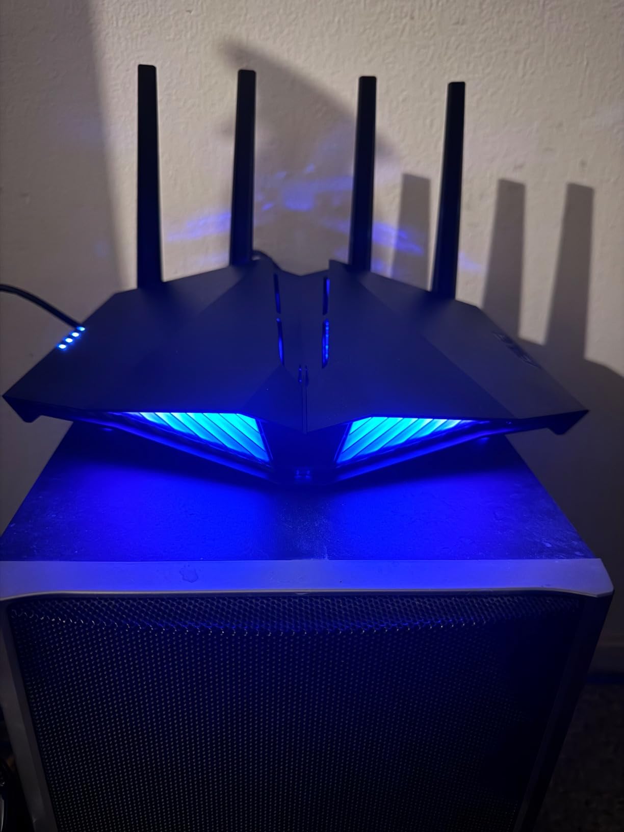 ASUS RT-AX82U (AX5400) Dual Band WiFi 6 Extendable Gaming Router, Gaming Port, Mobile Game Mode, Aura RGB, Included AiProtection Pro Security, Instant Guard, VPN, AiMesh Compatible - Customer Photo 1