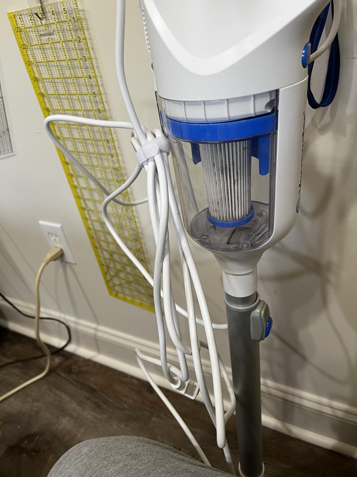 Vacmaster Corded Stick Vacuum Cleaner 2 in 1 Ultra-Lightweight 14Kpa Power Suction Handheld Vacuum Cleaner with Washable HEPA Filter for Home, Car, Pet Hair, Carpet, Hard Floor - Customer Photo 3