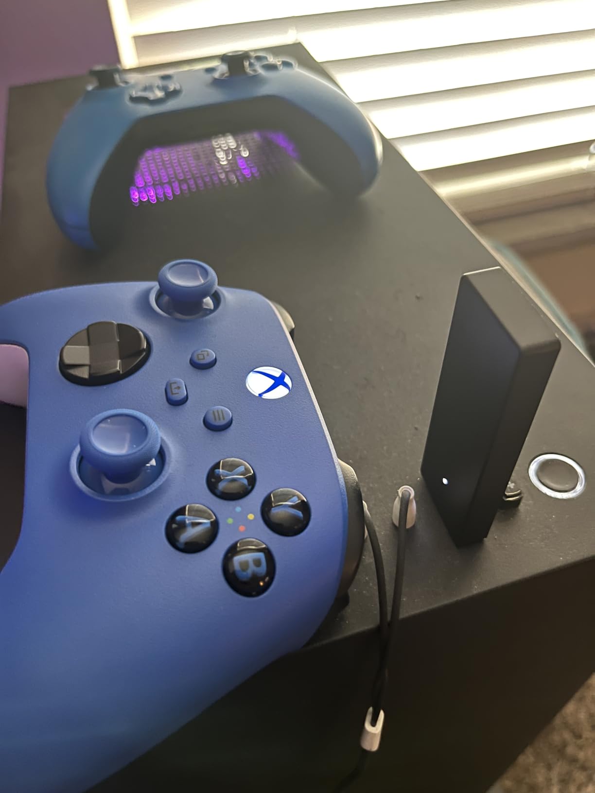 Wireless Adapter Compatible with Xbox One Controller for Windows 10/8.1/8/7 Customer Review Wireless Adapter Compatible with Xbox One Controller for Windows 10/8.1/8/7 - Customer Photo 1