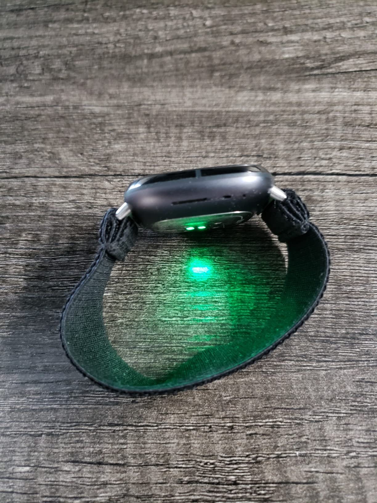 Fitbit Sense Advanced Smartwatch with Tools for Heart Health, Stress Management & Skin Temperature Trends, Carbon/Graphite, One Size (S & L Bands Included) - Customer Photo 1