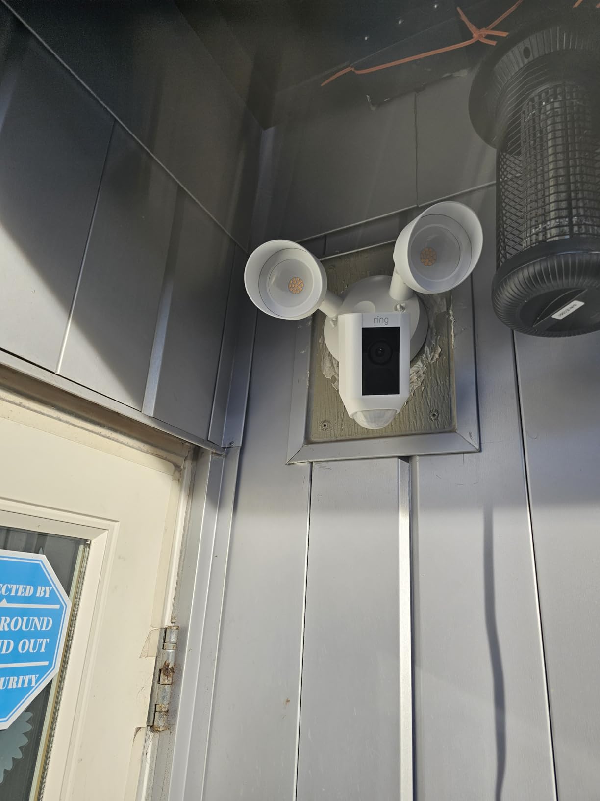 Ring Floodlight Cam Wired Plus — Outdoor home or business security with motion-activated 1080p HD video and floodlights, (2021 release) White - Customer Photo 1