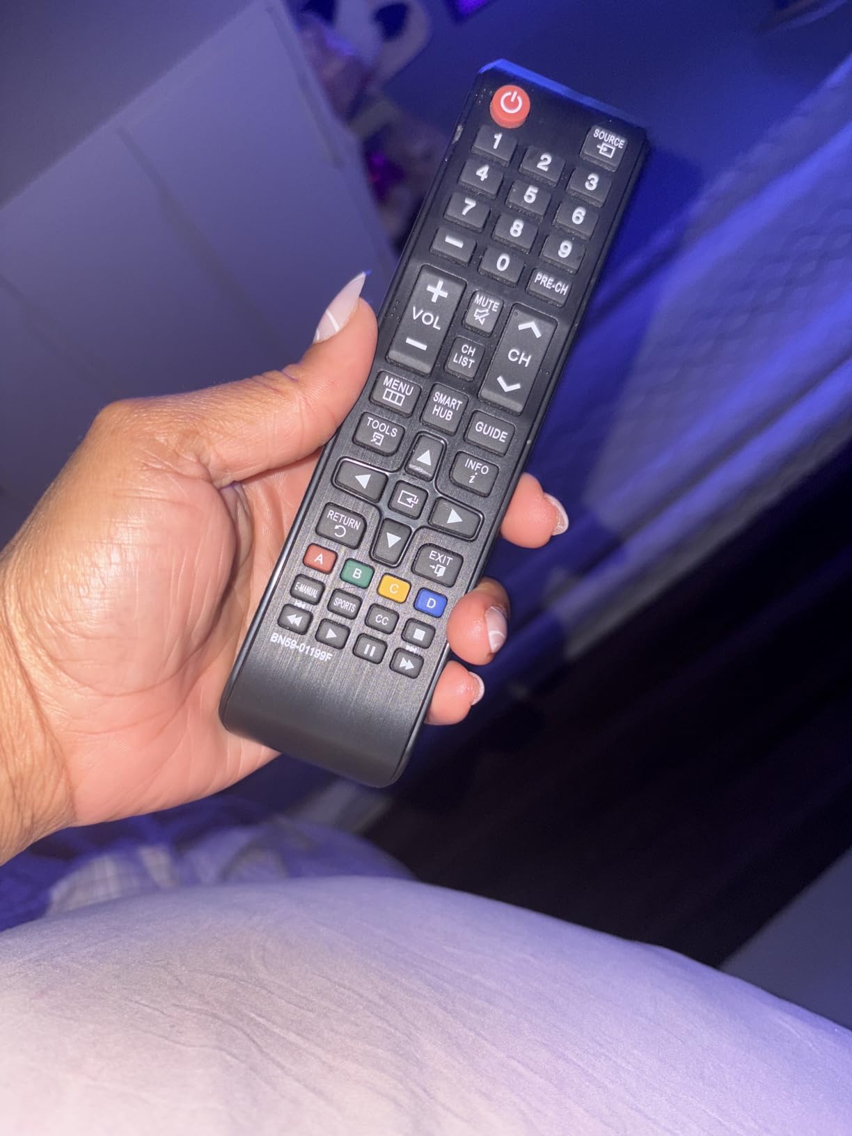 Universal Remote Control for Samsung TV Remote, Replacement for All Samsung LCD LED HDTV 3D Smart TVs - Customer Photo 1