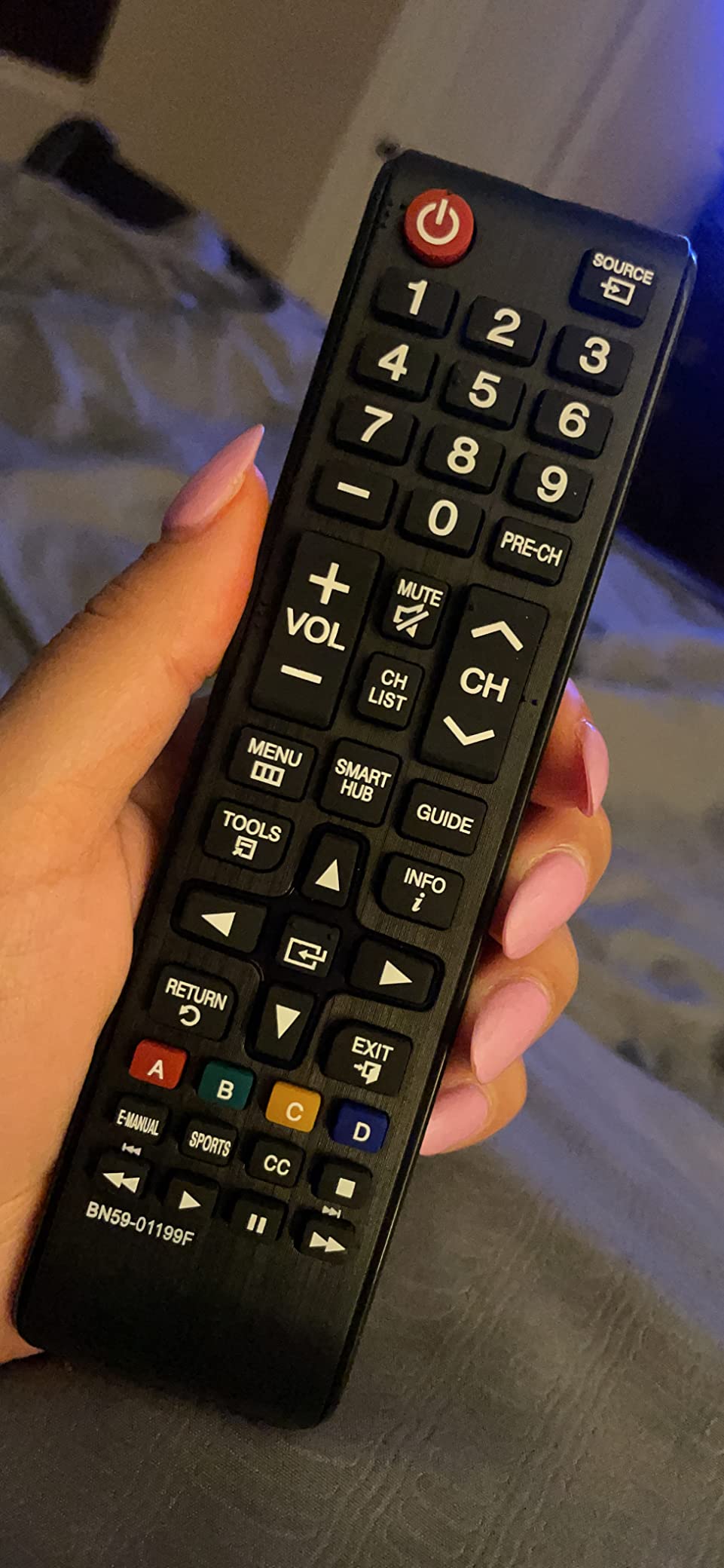 Universal Remote Control for Samsung TV Remote, Replacement for All Samsung LCD LED HDTV 3D Smart TVs - Customer Photo 3