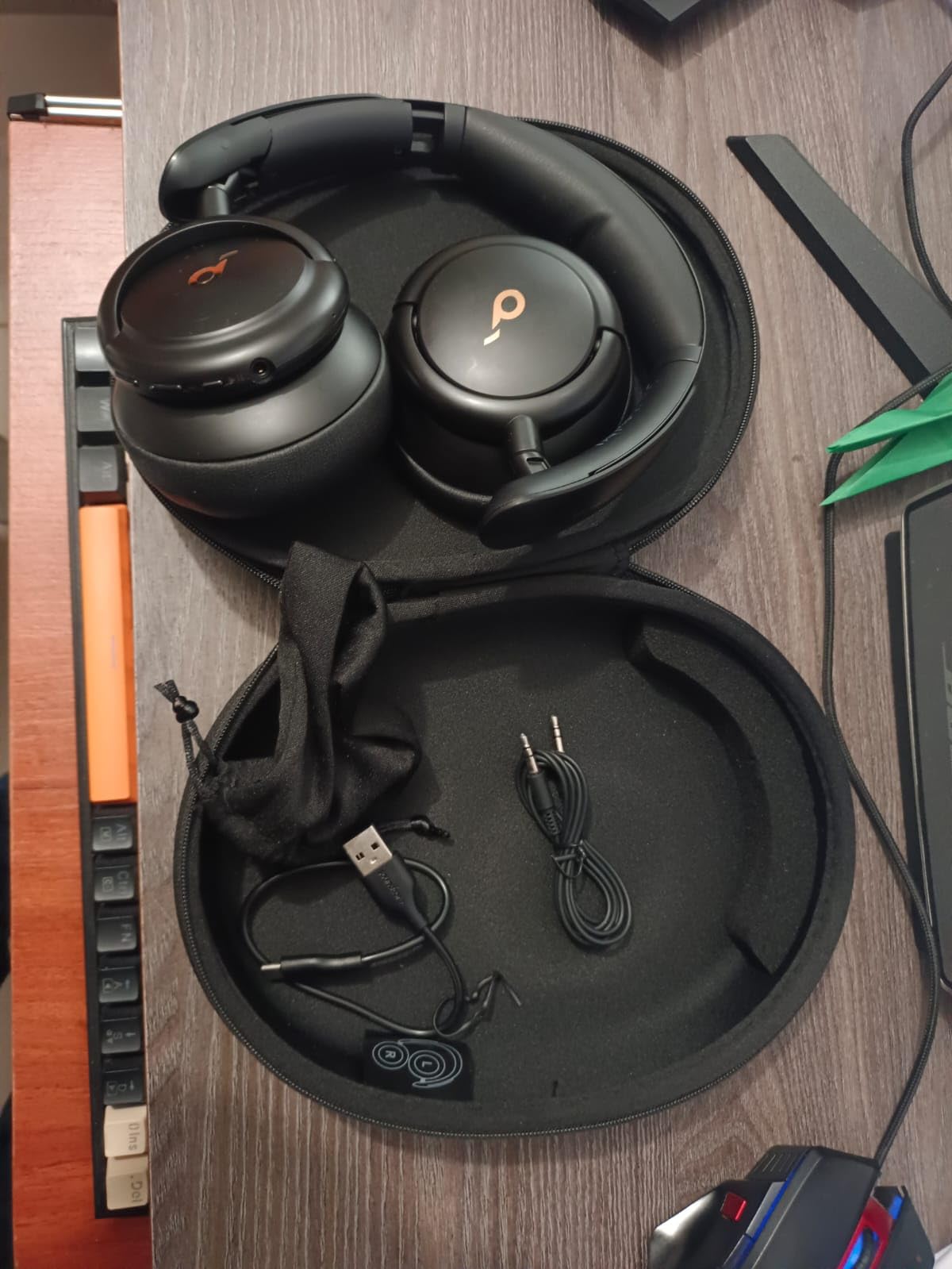 soundcore Life Q30 by Anker, Hybrid Active Noise Cancelling Headphones with Multiple Modes, Hi-Res Sound, Custom EQ via App, 50H Playtime, Comfortable Fit, Bluetooth, Multipoint Connection - Customer Photo 2