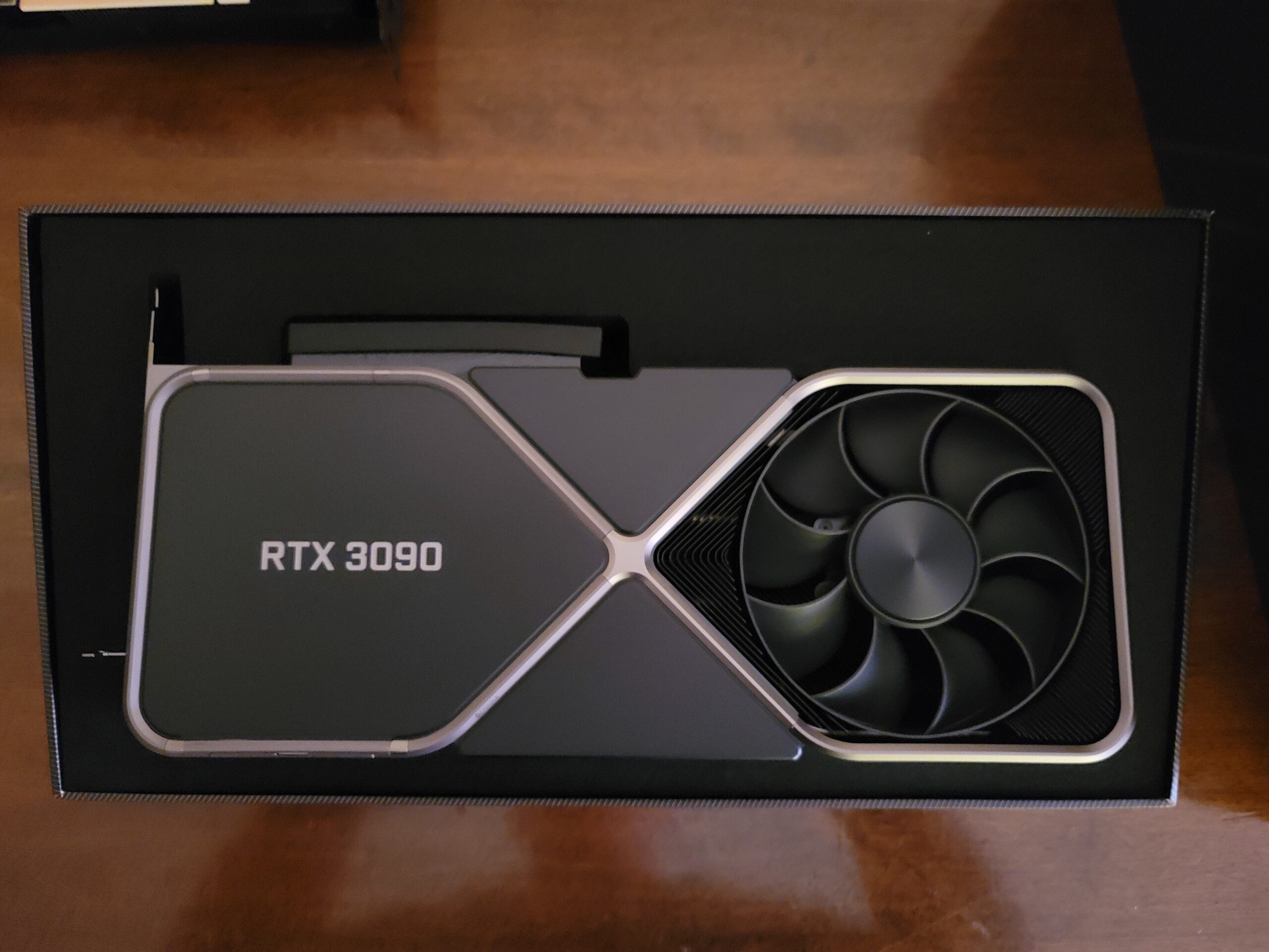 nVidia GeForce RTX 3090 Founders Edition Graphics Card - Customer Photo 1