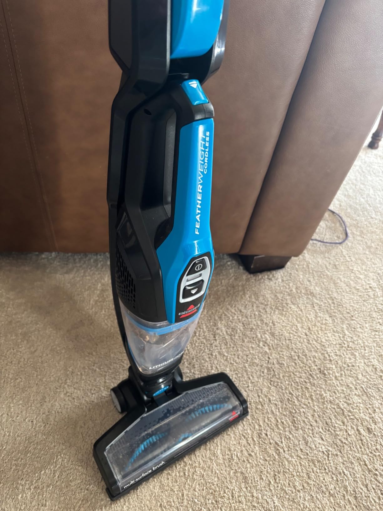 Bissell, 3061 Featherweight Cordless Stick Vacuum, Self-Standing, Electric Blue, Black - Customer Photo 1