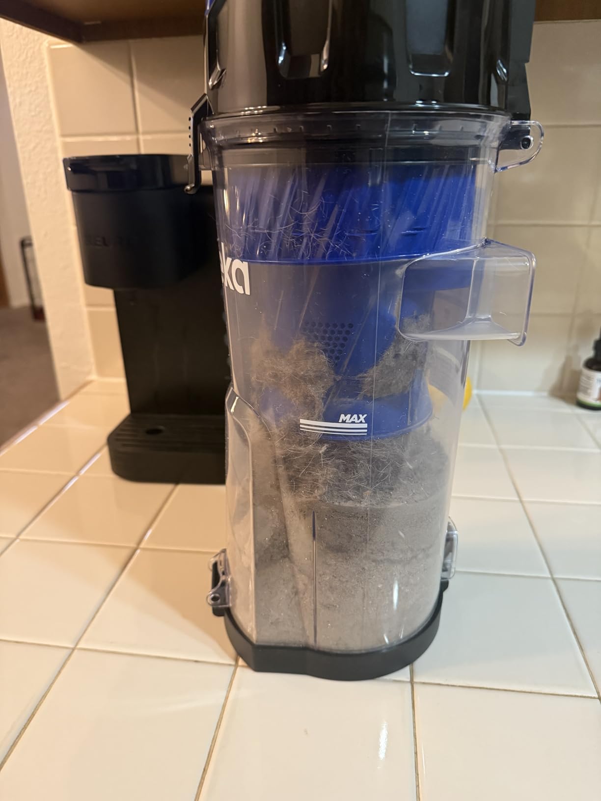 Eureka Lightweight Powerful Upright Vacuum Cleaner for Carpet and Hard Floor, PowerSpeed, New Model,Blue,black/New Model - Customer Photo 5