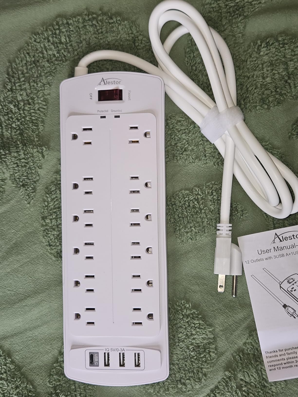 Power Strip, ALESTOR Surge Protector with 12 Outlets and 4 USB Ports, 6 Feet Extension Cord (1875W/15A), 2700 Joules, ETL Listed, Black - Customer Photo 2