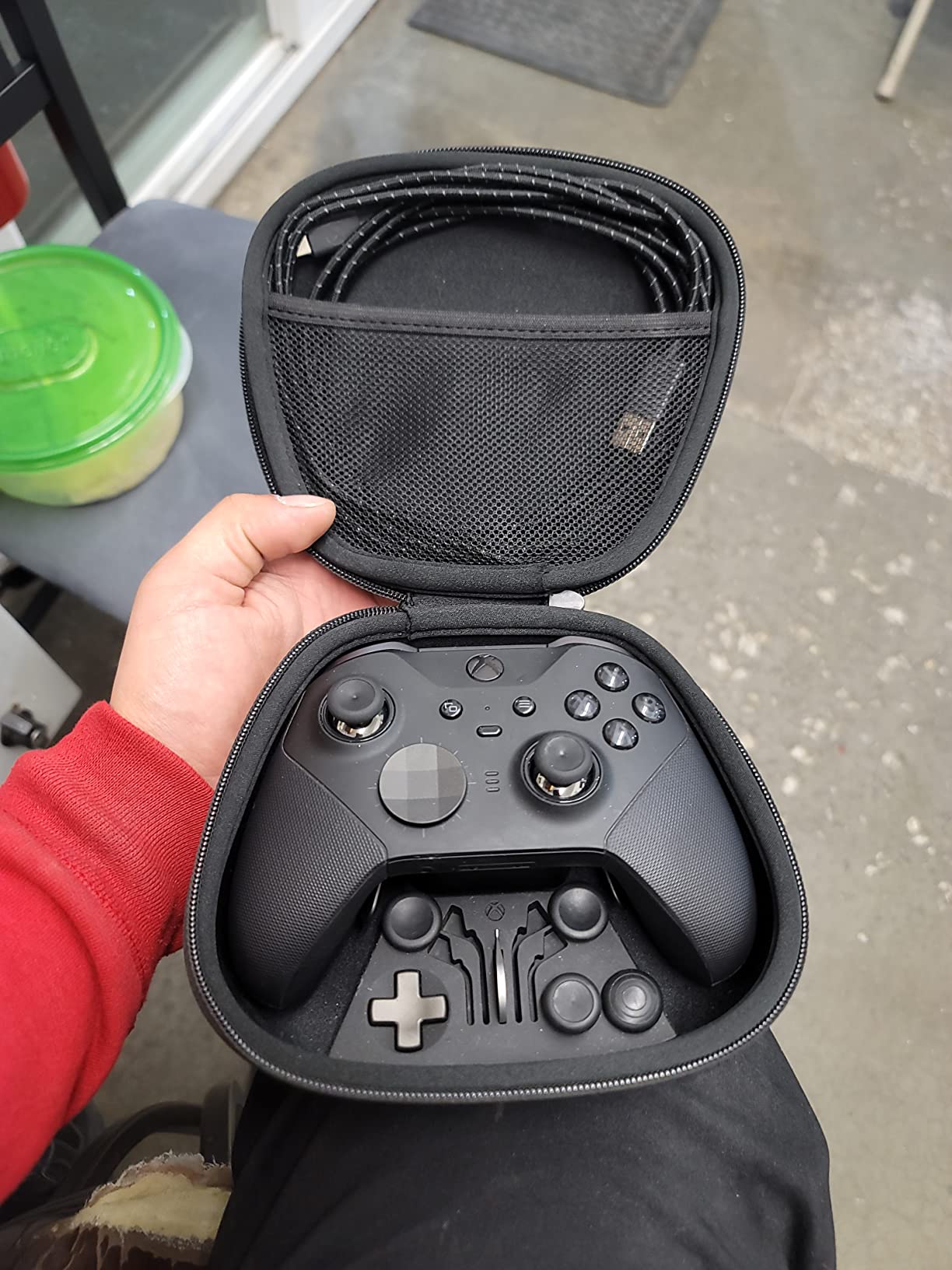 Xbox Elite Series 2 Controller - Black (Renewed) - Customer Photo 1